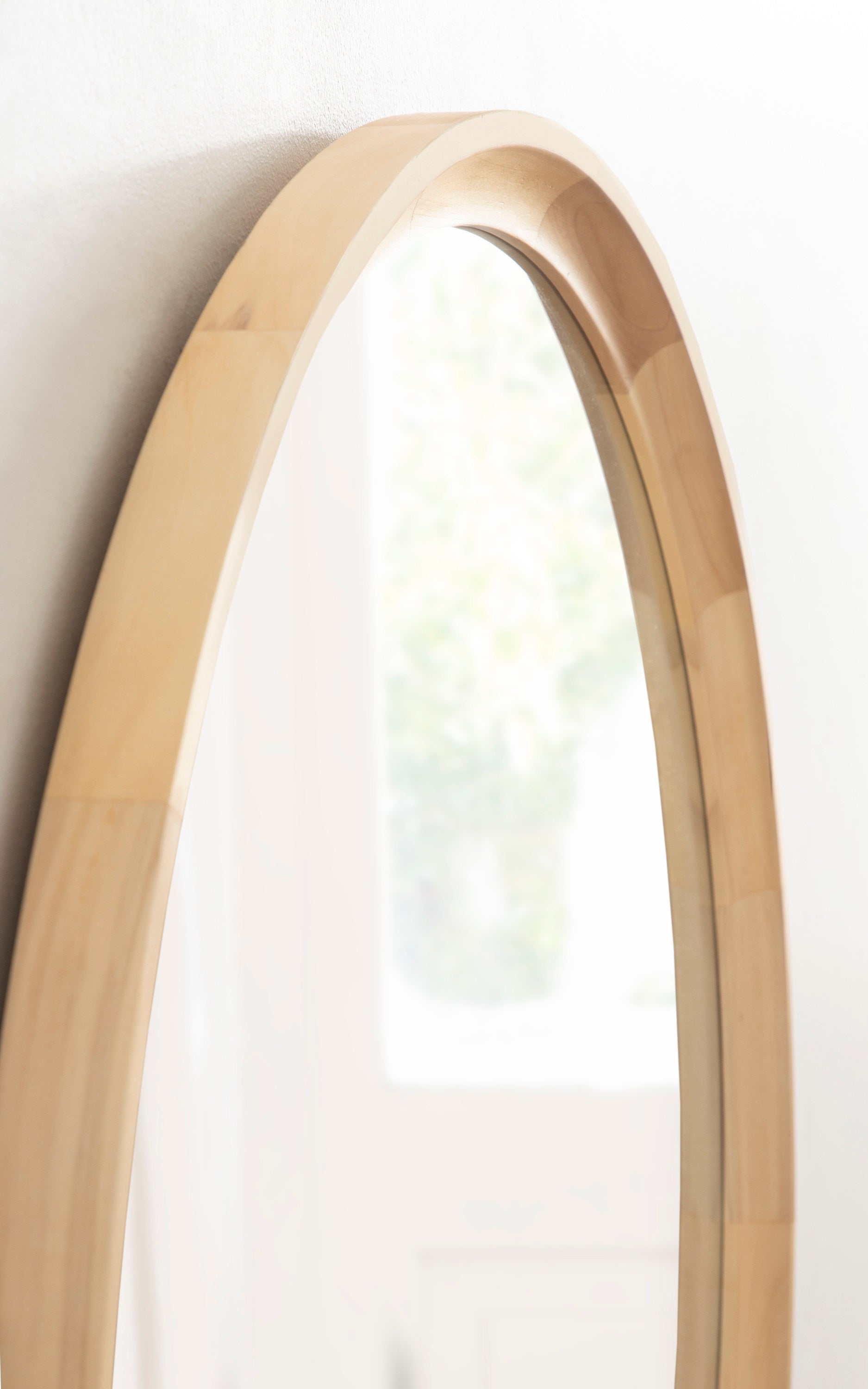 Hatherleigh Round Wood Wall Mirror