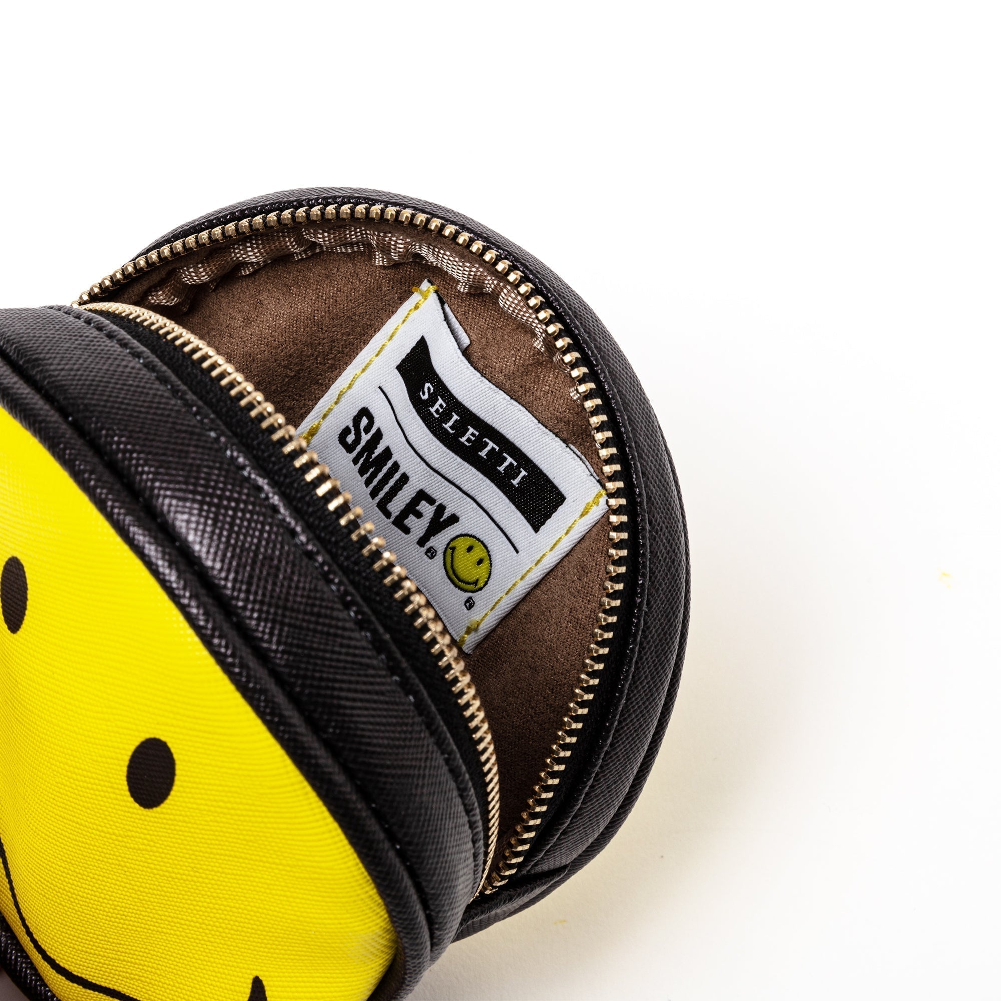 Coin Bag Classic SmileyÆ detail image - Resin Society