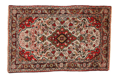 2.5x4 Vintage Dargezine Rug