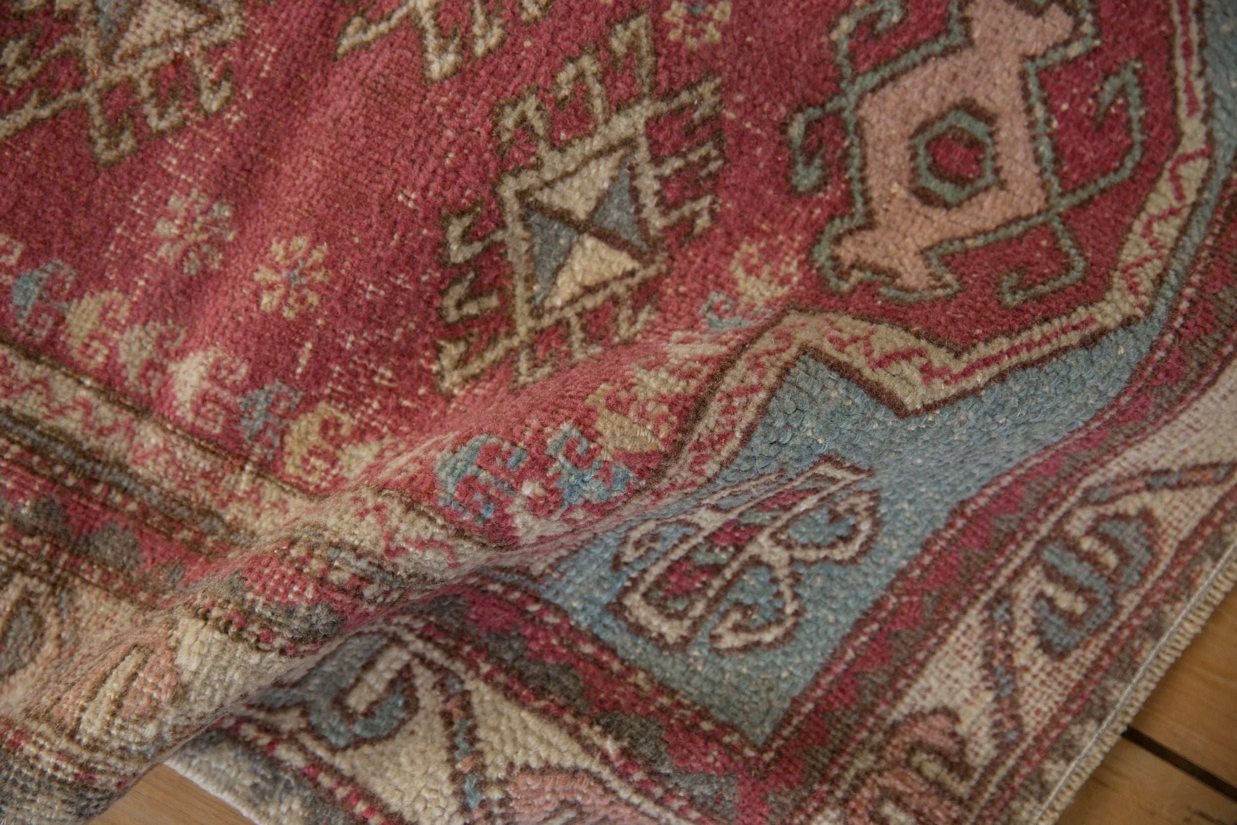 2.5x3 Vintage Distressed Oushak Square Rug