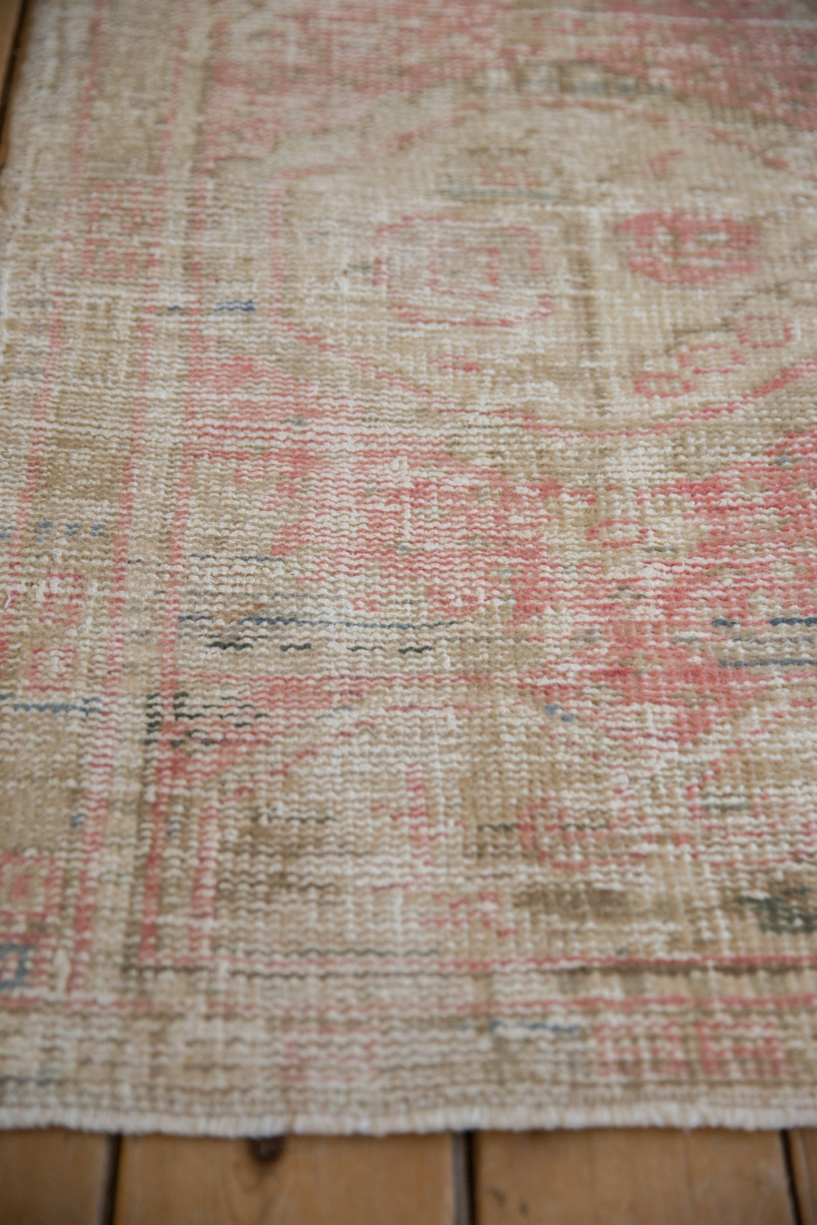 2.5x4 Vintage Distressed Oushak Rug