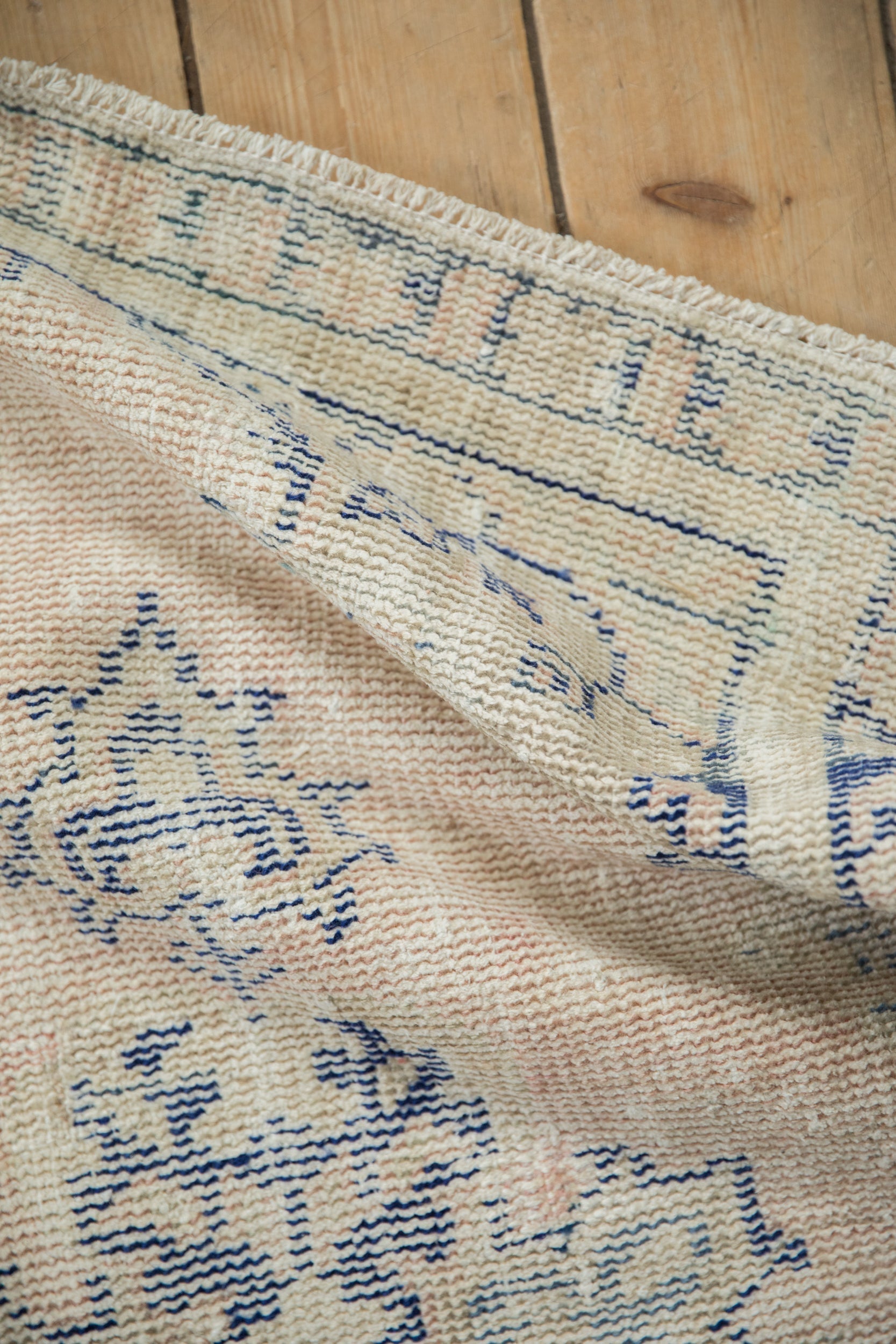 2.5x4.5 Vintage Distressed Oushak Rug