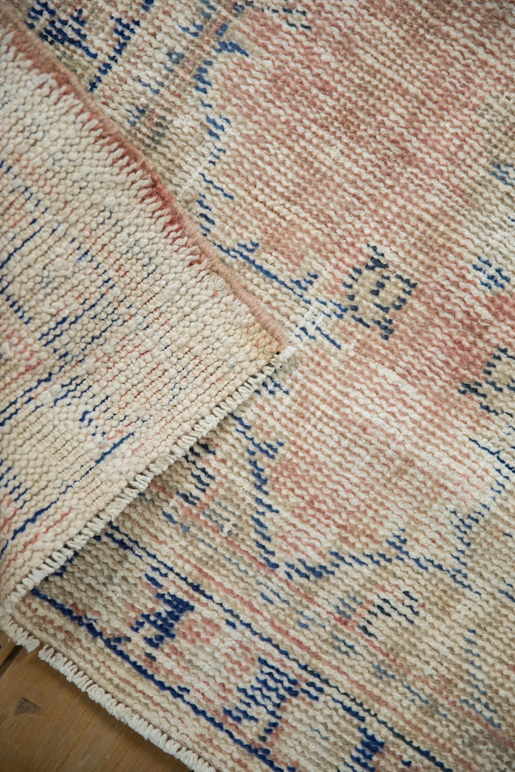 2.5x4.5 Vintage Distressed Oushak Rug
