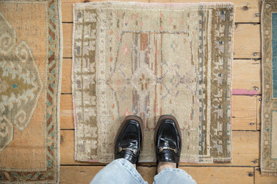 2x2 Vintage Distressed Oushak Square Rug Mat
