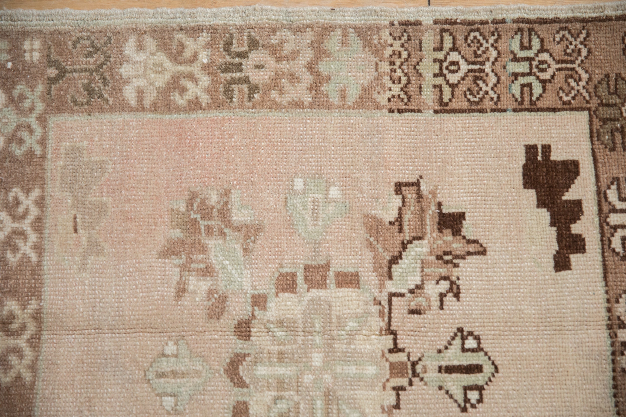 2.5x2.5 Vintage Distressed Oushak Square Rug Mat