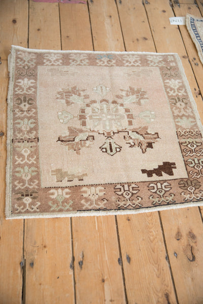 2.5x2.5 Vintage Distressed Oushak Square Rug Mat