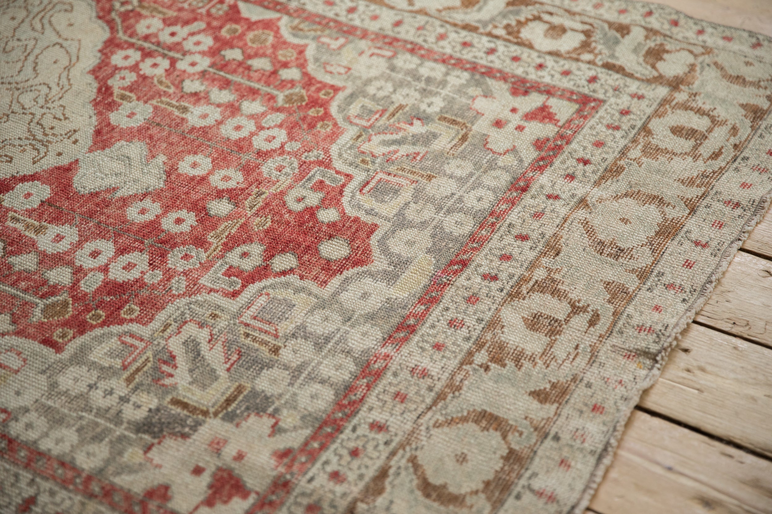 4.5x6.5 Vintage Distressed Kayseri Rug by Old New House® - product image 5 for Resin Society