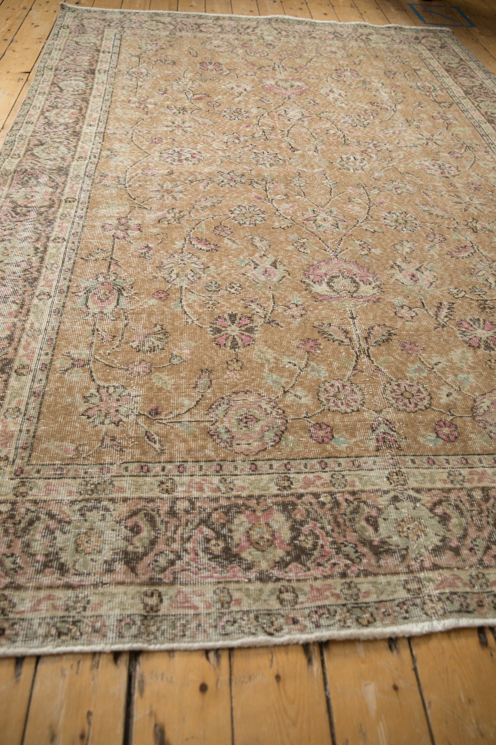 6.5x9.5 Vintage Distressed Sparta Carpet by Old New House® - product image 7 for Resin Society