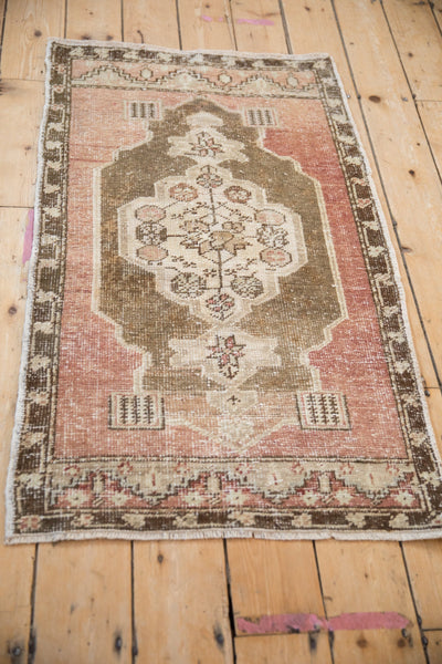 2.5x4 Vintage Distressed Oushak Rug