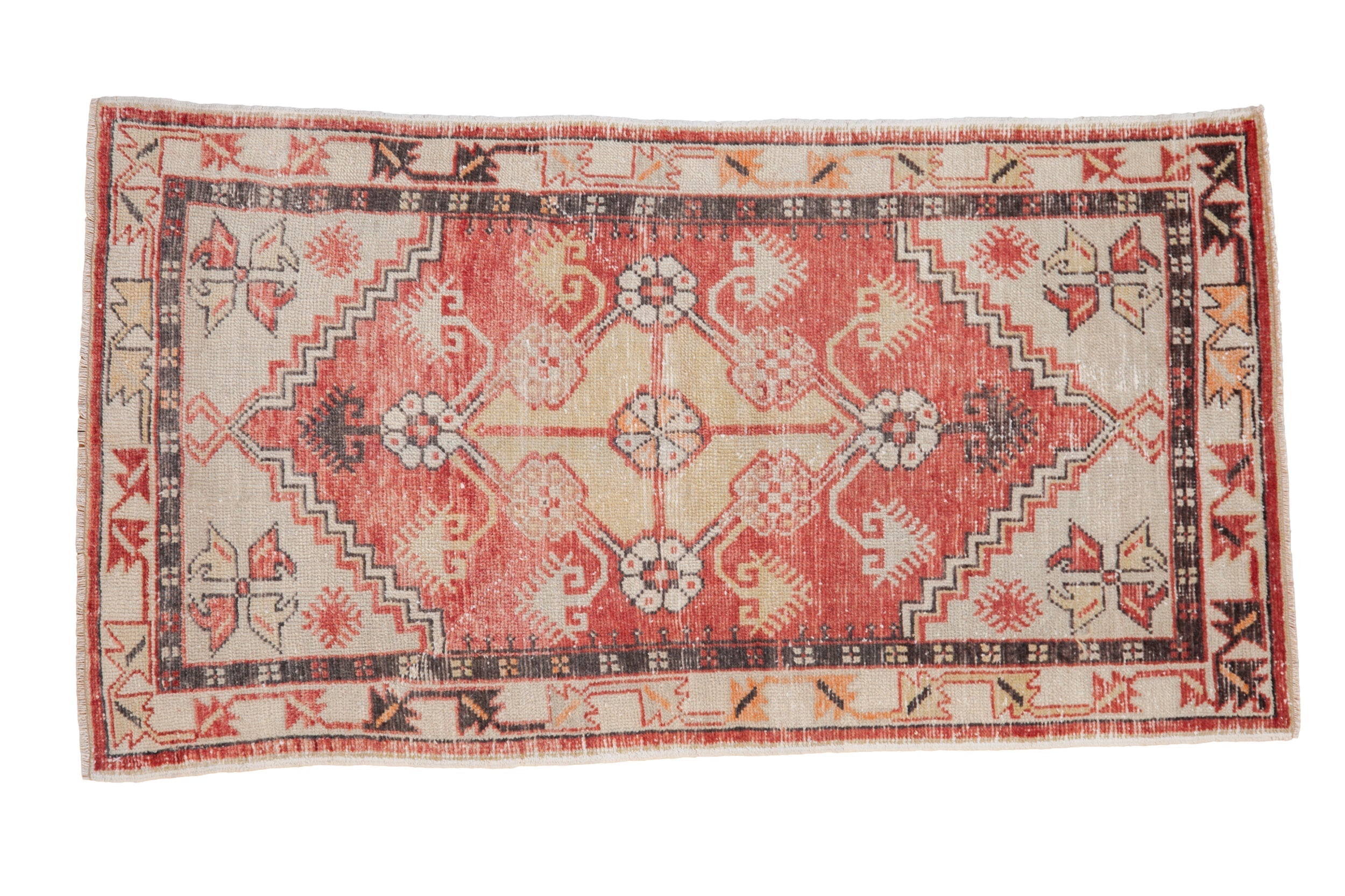 2.5x4.5 Vintage Distressed Oushak Rug