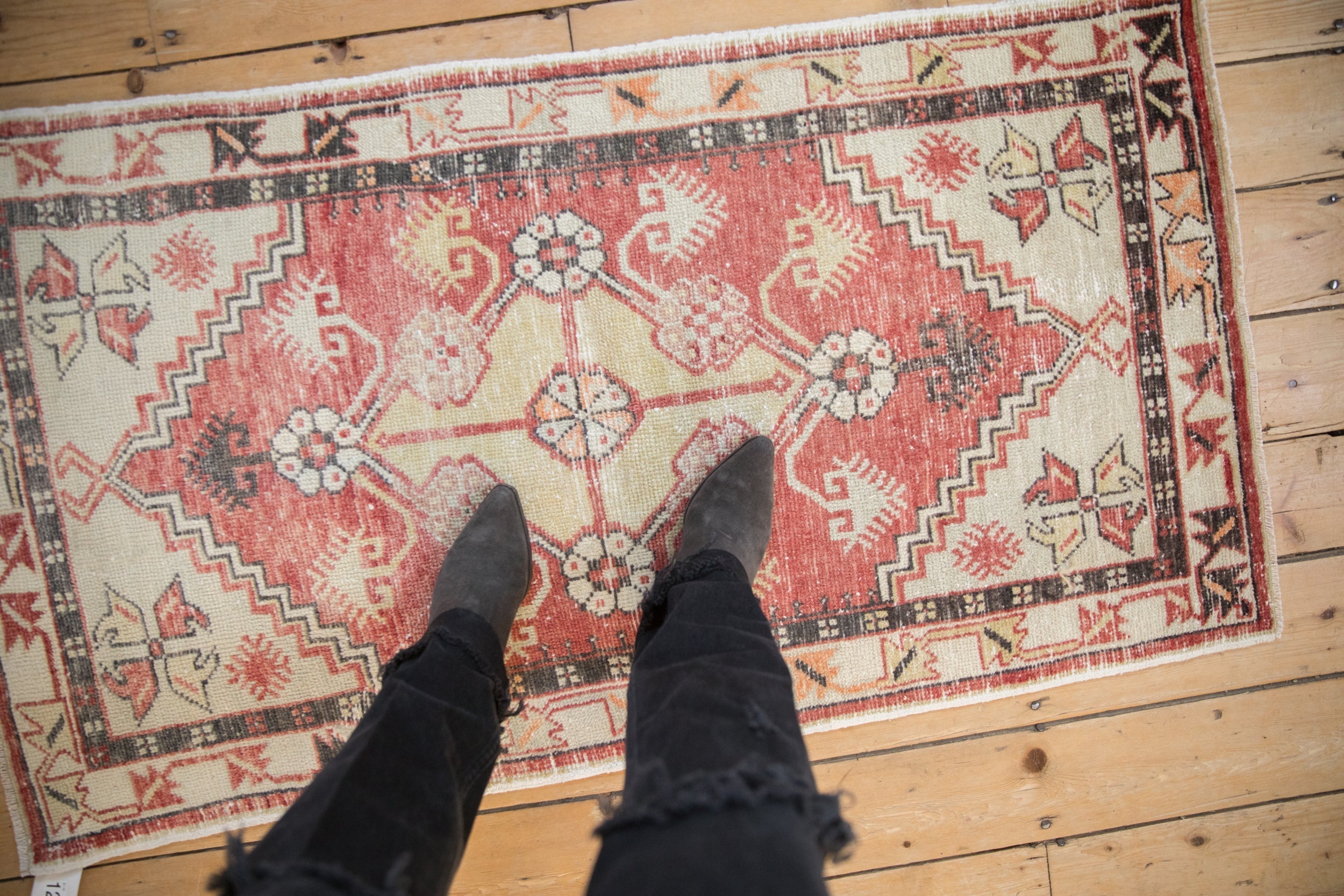 2.5x4.5 Vintage Distressed Oushak Rug