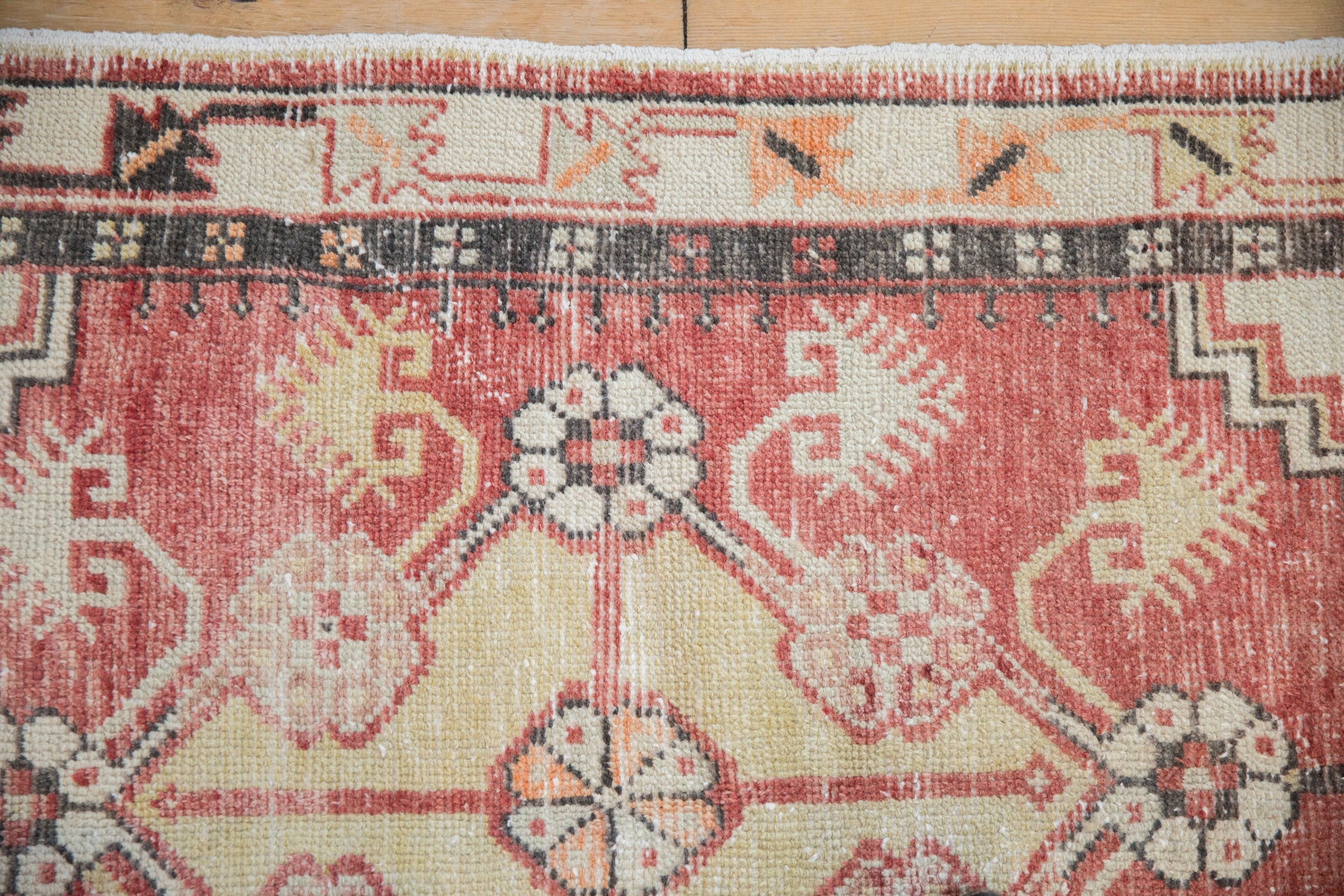 2.5x4.5 Vintage Distressed Oushak Rug