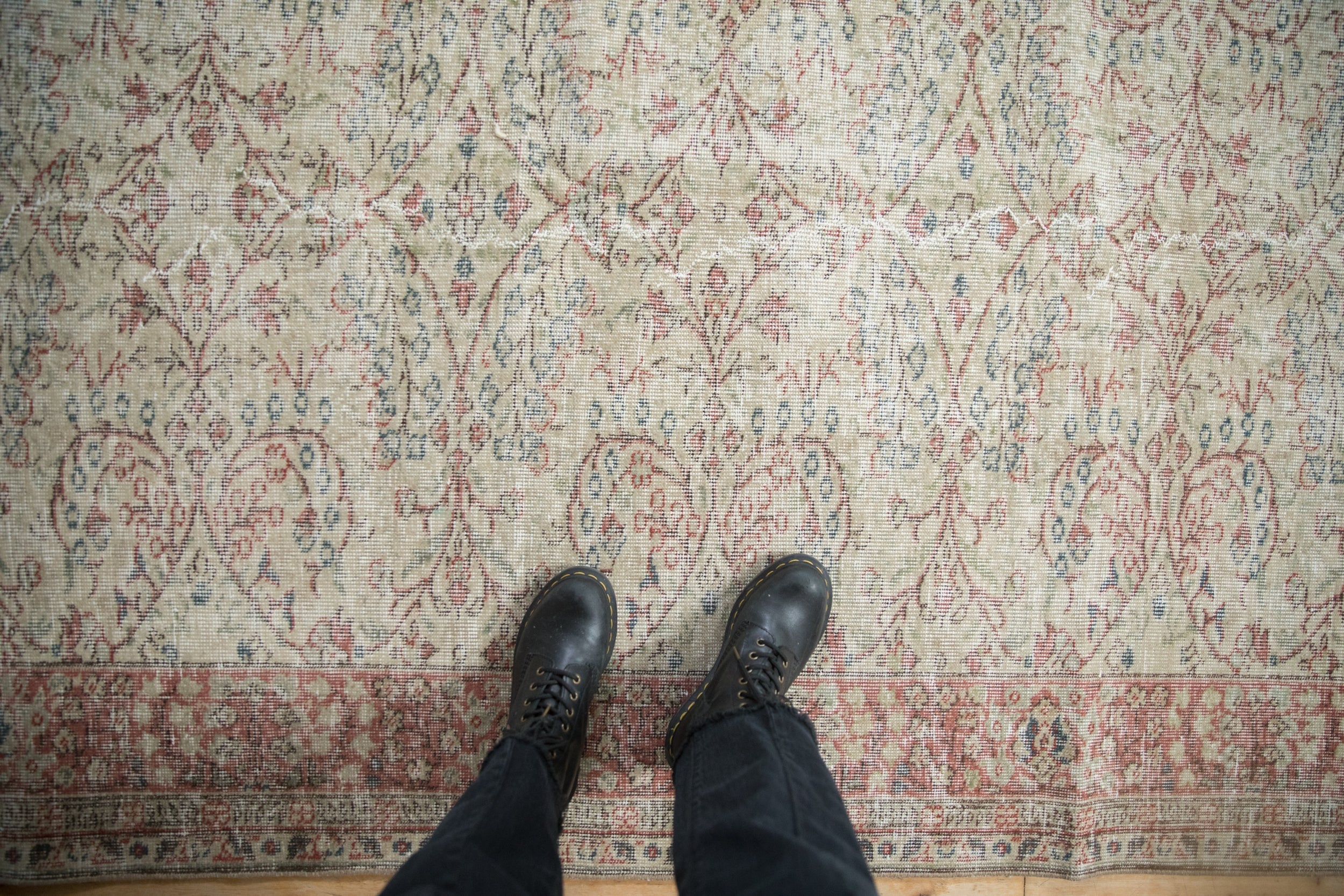 5x8 Vintage Distressed Sparta Carpet