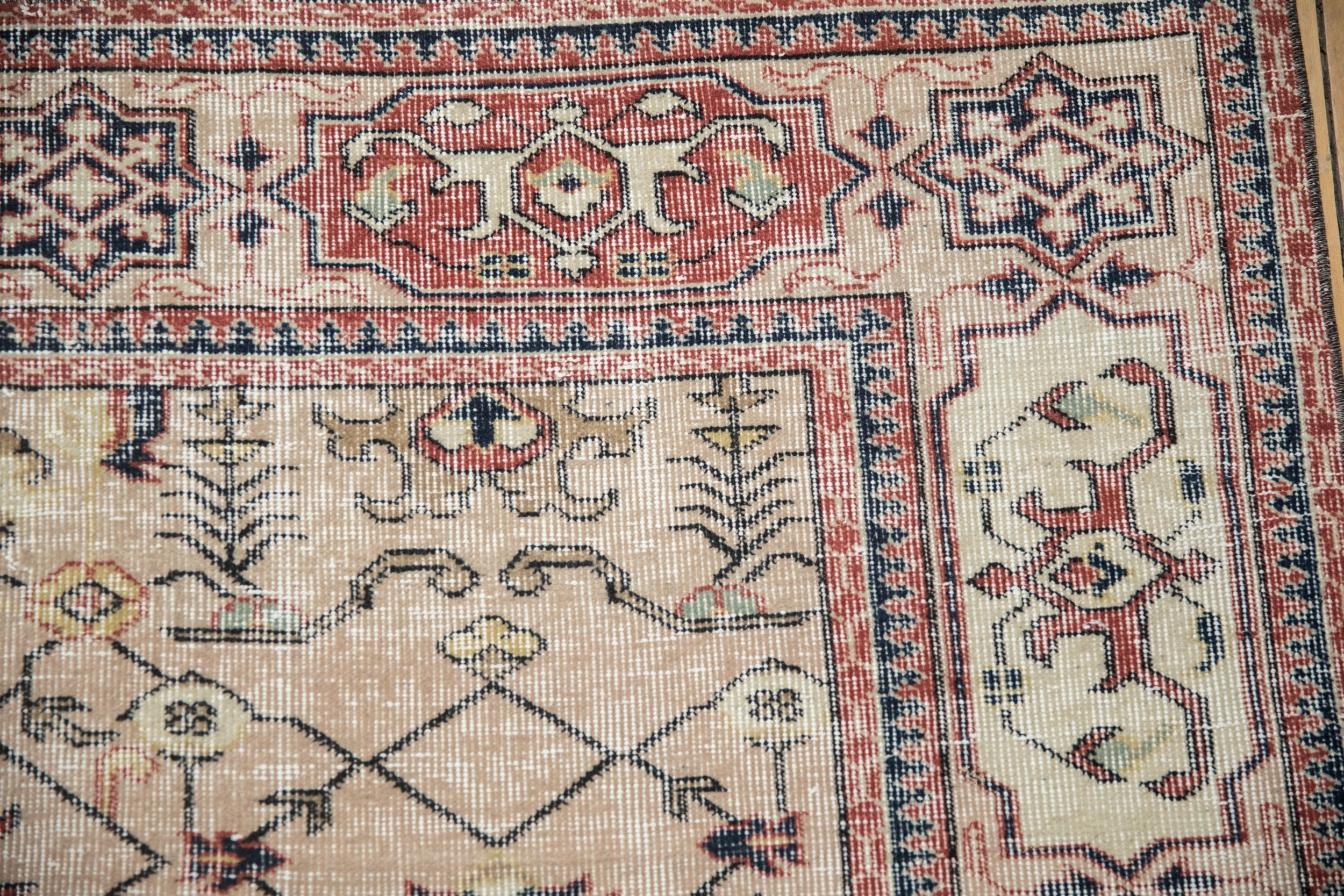 5.5x8 Vintage Distressed Sparta Carpet