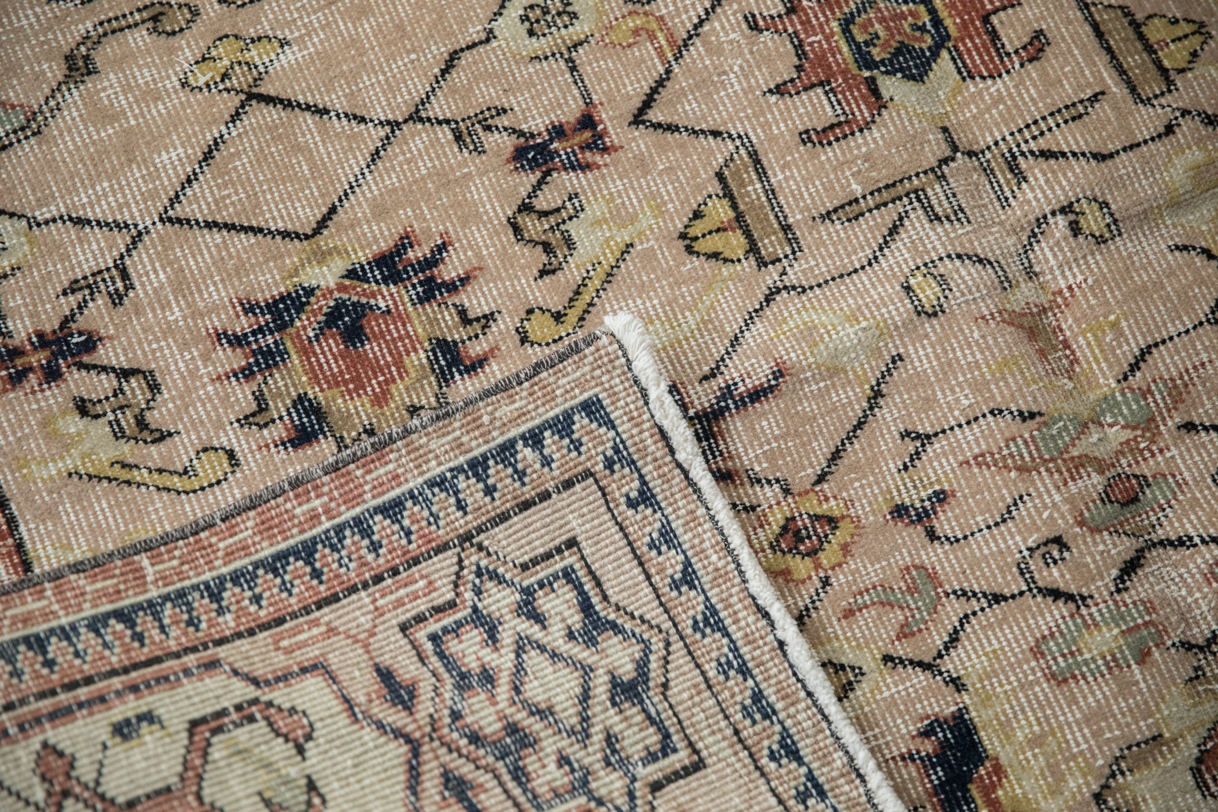 5.5x8 Vintage Distressed Sparta Carpet