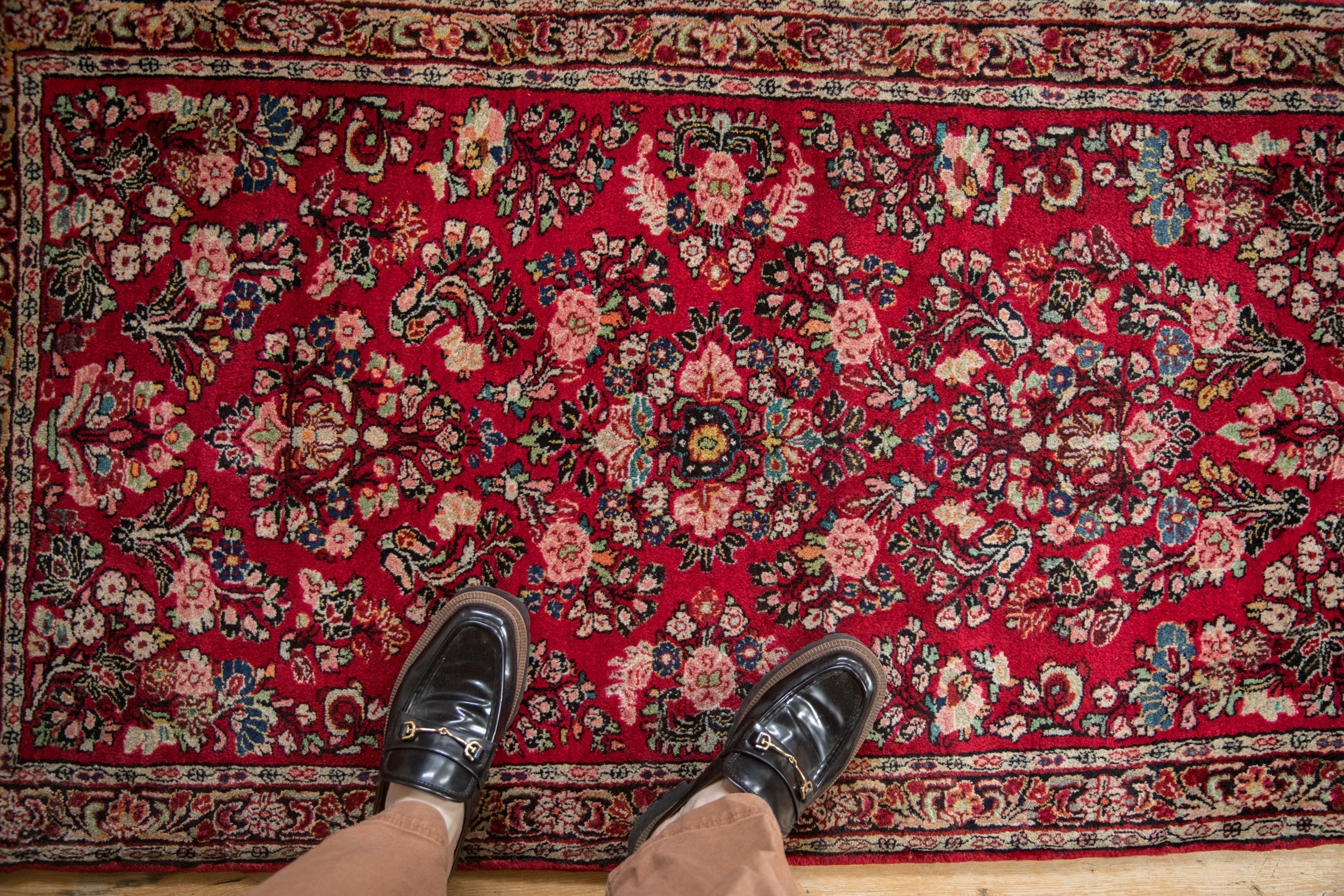2.5x4.5 Vintage American Sarouk Rug by Old New House® - product image 2 for Resin Society