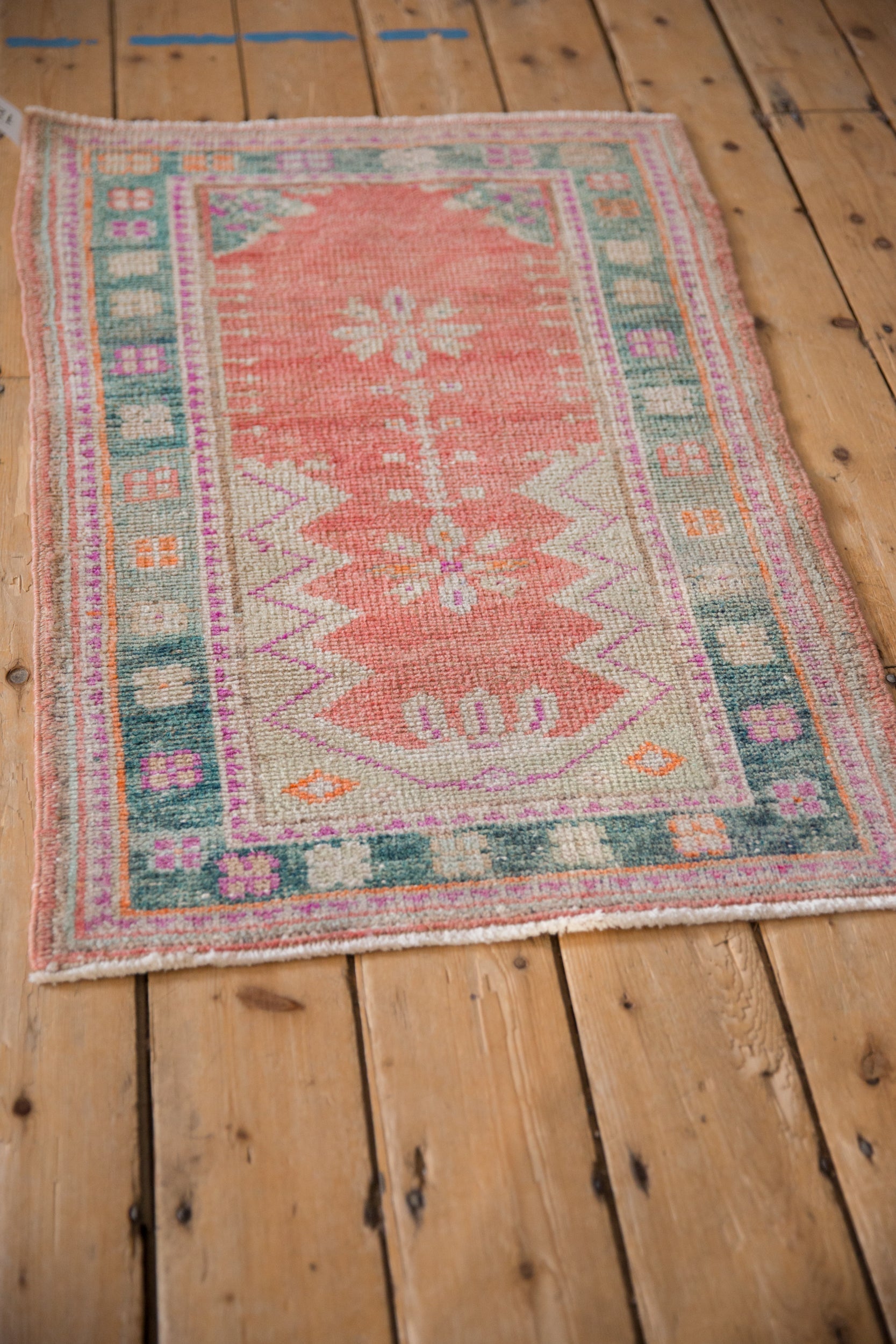 2x3.5 Vintage Distressed Oushak Rug
