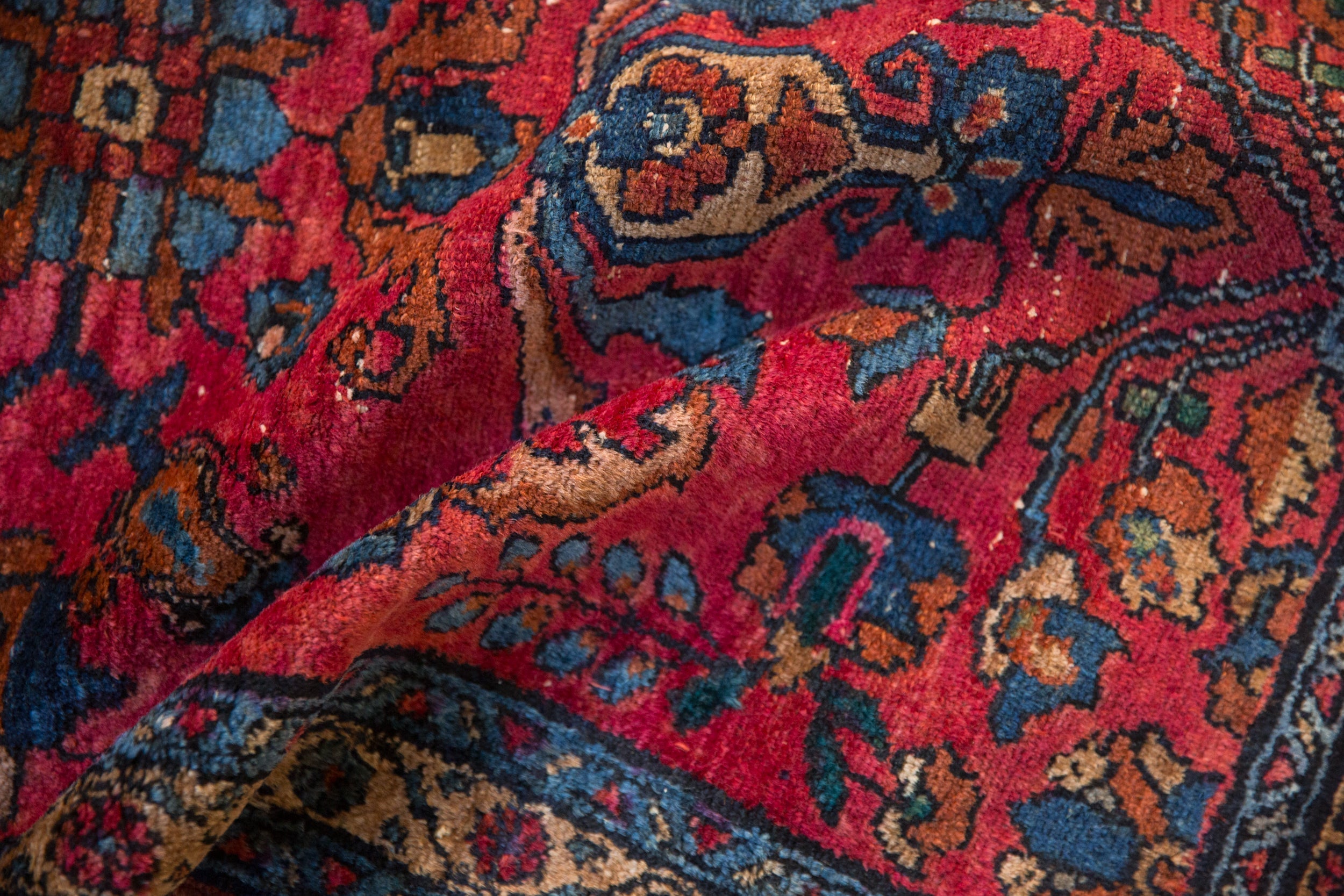 2.5x4 Vintage Lilihan Rug by Old New House® - product image 4 for Resin Society