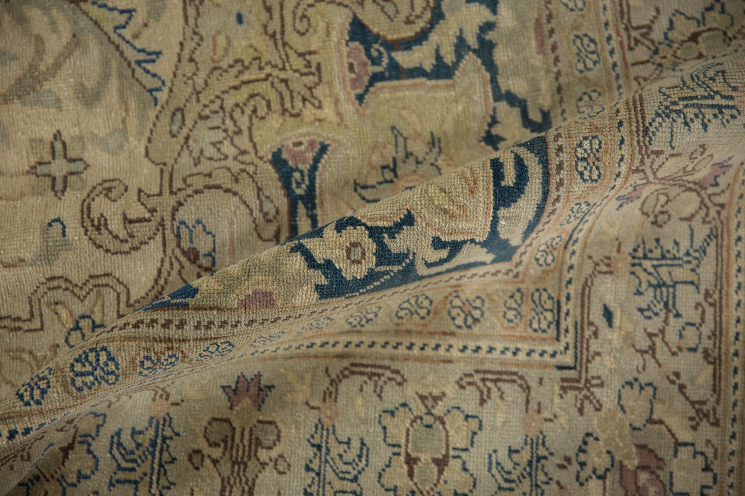 6.5x9.5 Vintage Distressed Kayseri Carpet by Old New House® - product image 10 for Resin Society