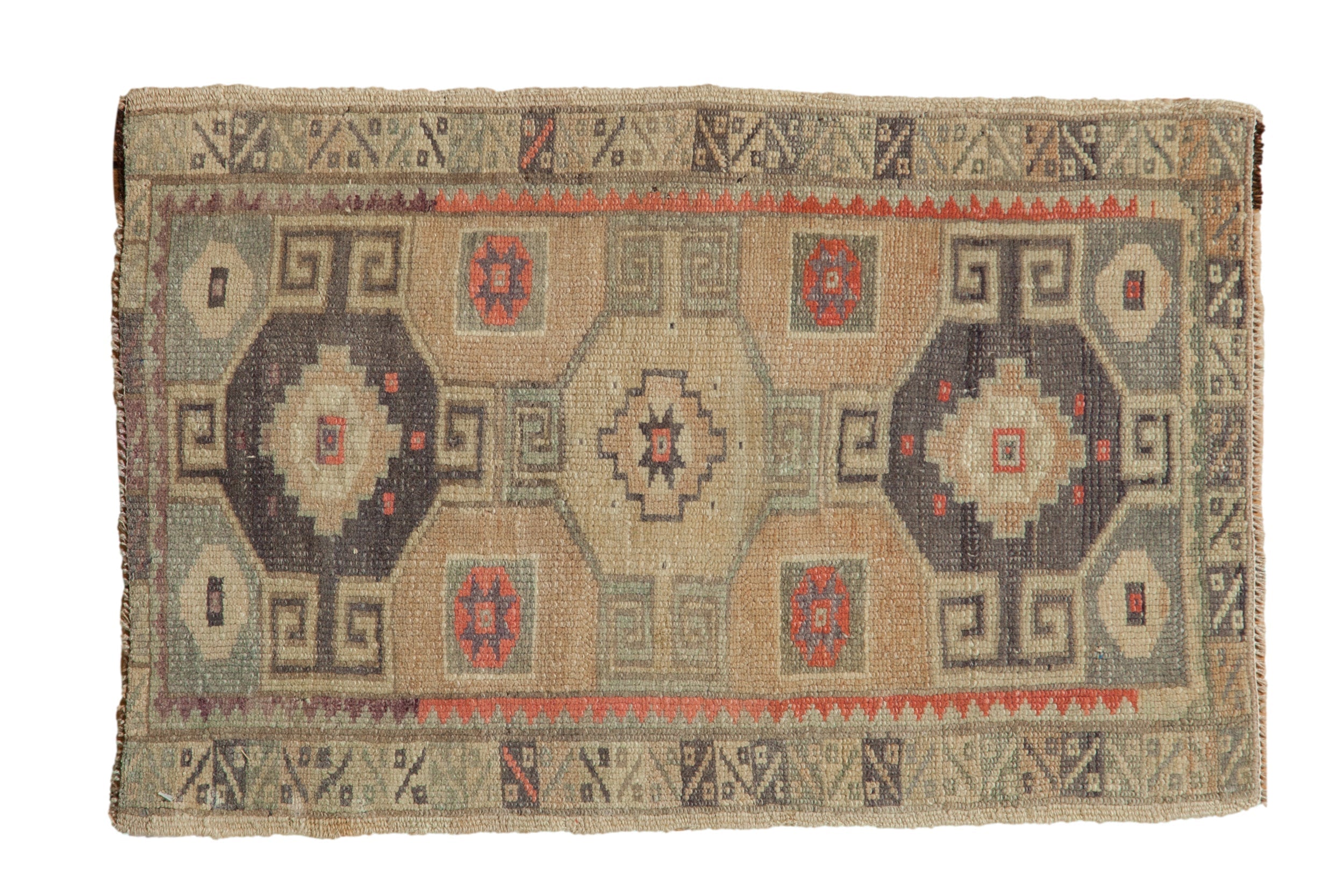 1.5x2.5 Vintage Distressed Kars Rug Mat