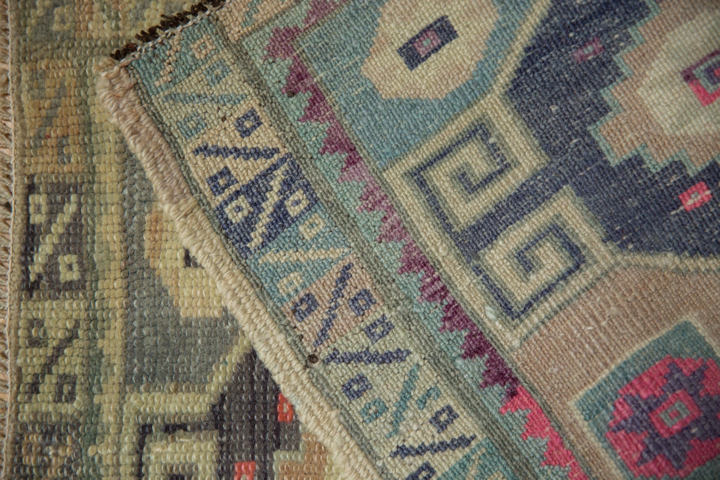 1.5x2.5 Vintage Distressed Kars Rug Mat