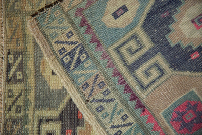 1.5x2.5 Vintage Distressed Kars Rug Mat