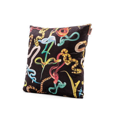 Cushion Snakes 67x67 detail image - Resin Society