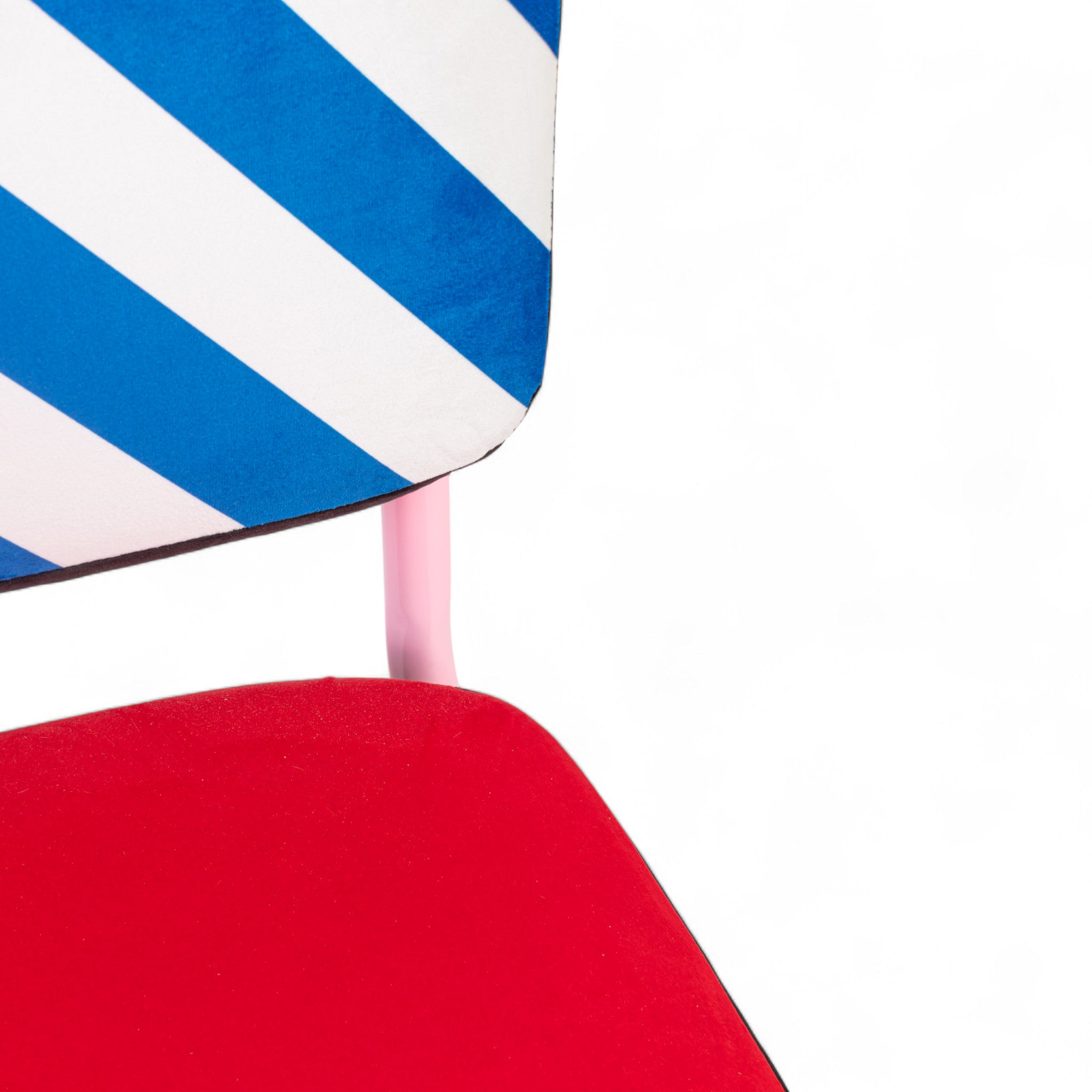 SUPERCHAIR HATCH detail image - Resin Society