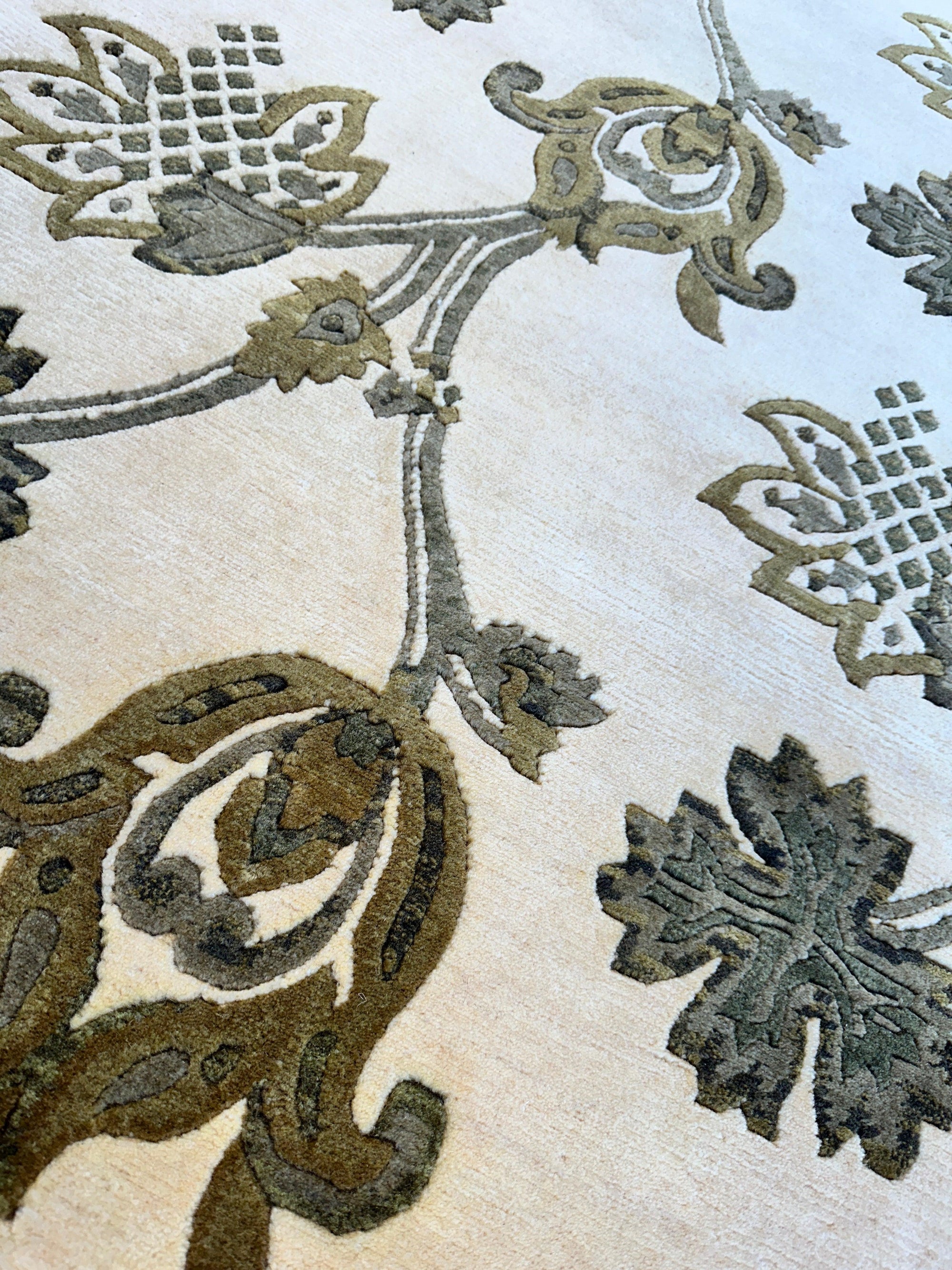 Hand-Knotted Indian Rug by Rugistan - product image 4 for Resin Society