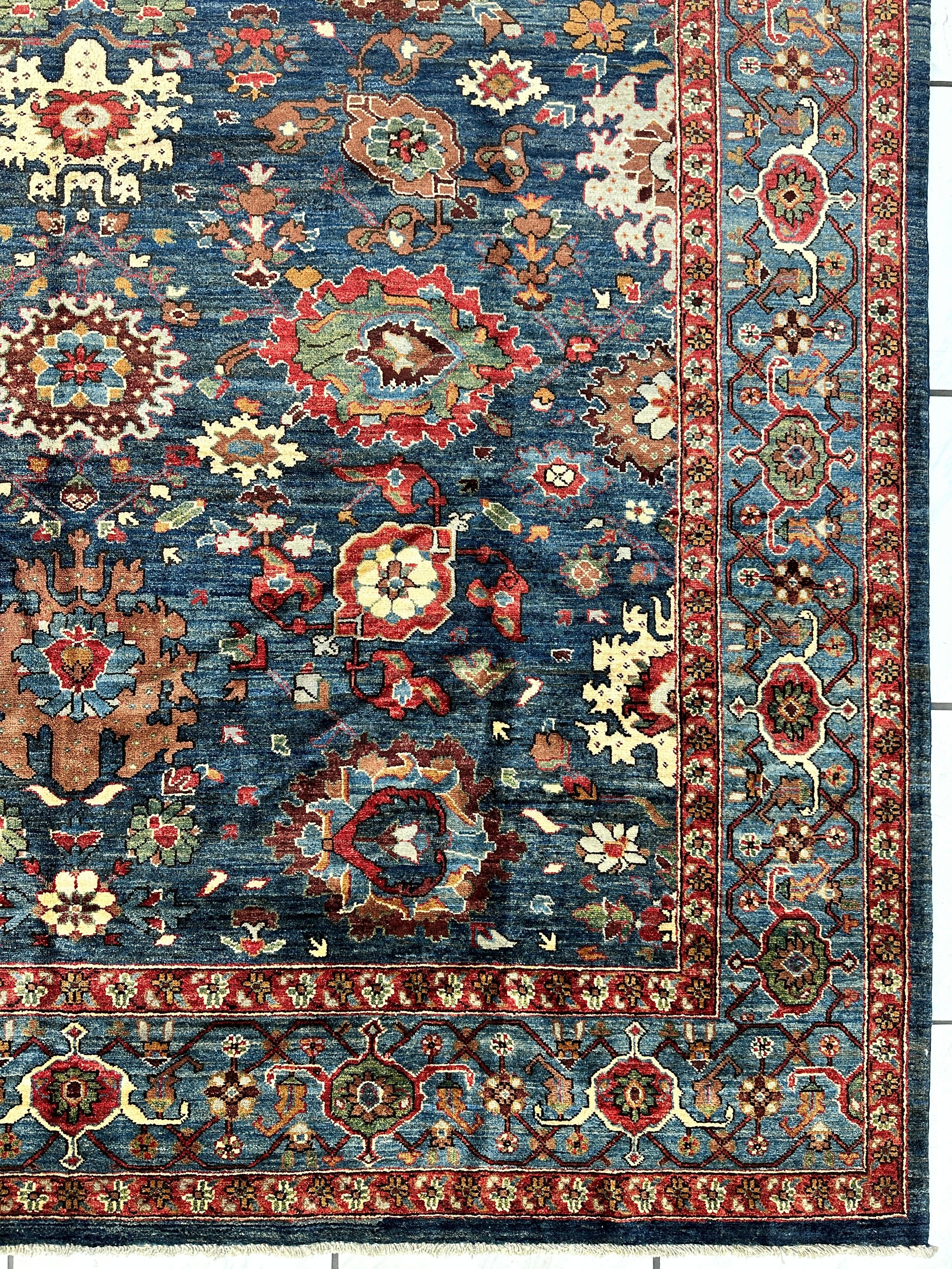 Trasitional Serapi Ghazni Wool Rug – 8' x 10’ – Intricate Floral Design by Rugistan - product image 11 for Resin Society