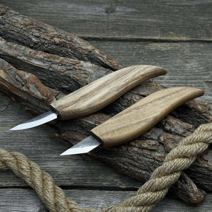 2-Piece Carving Knife Set with hand-forged blades and ash wood handles