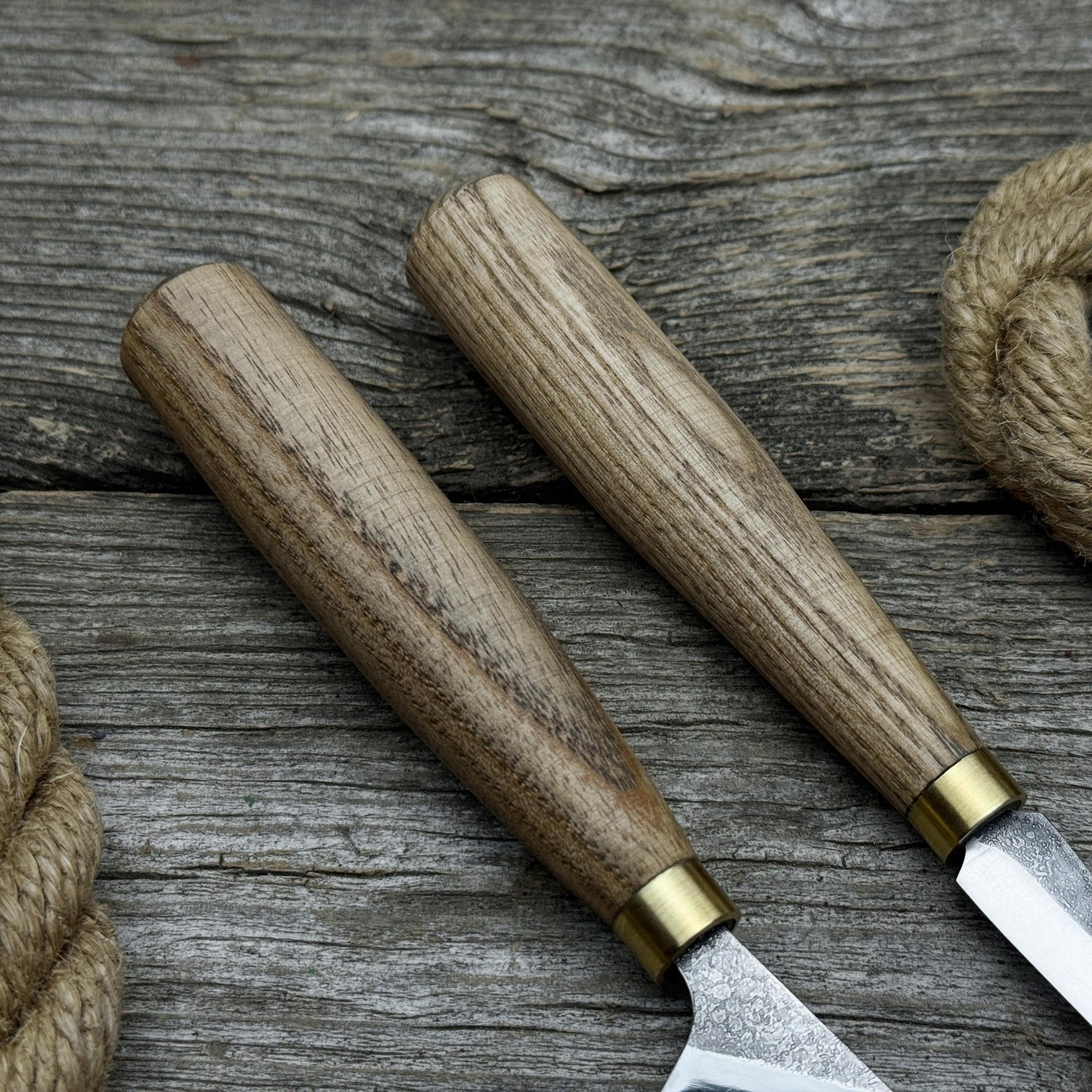 2-Piece Chip Carving Knife Set with hand-forged blades and ash wood handles
