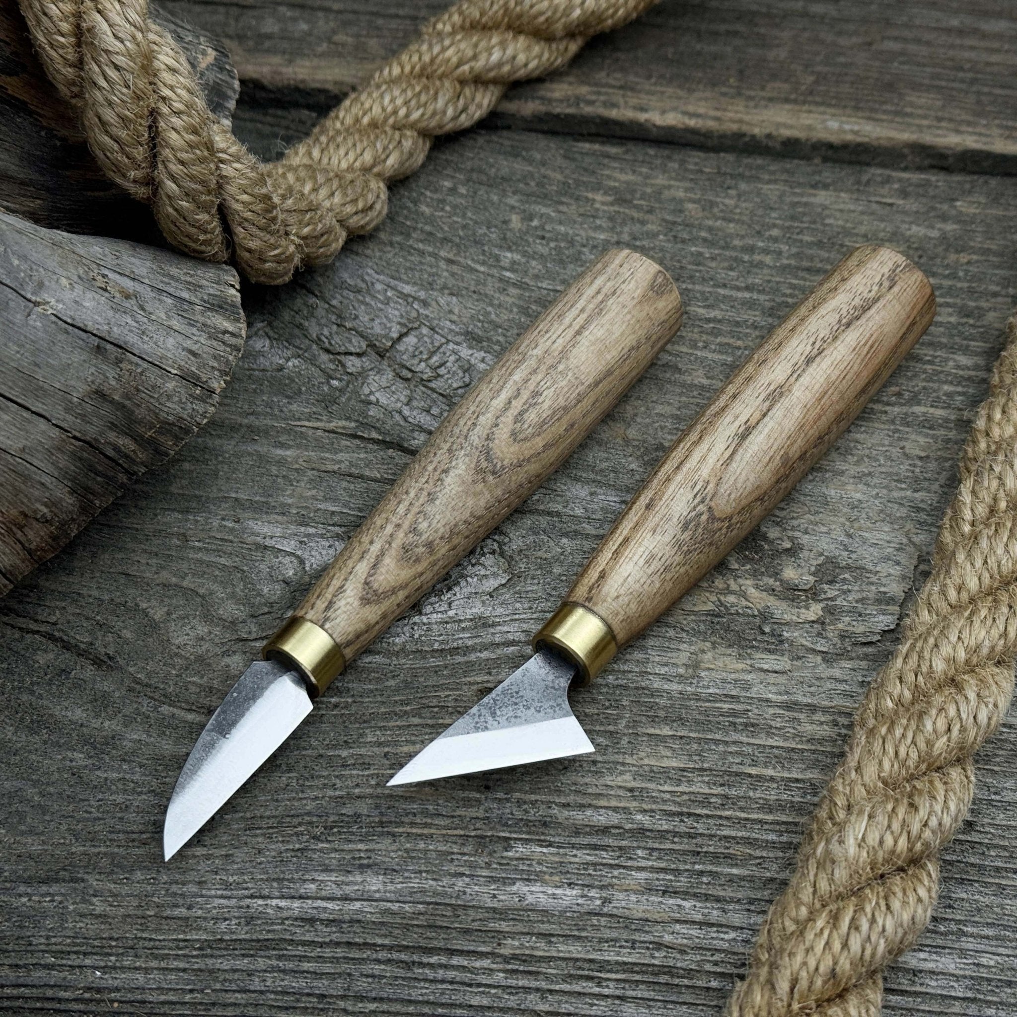 2-Piece Chip Carving Knife Set with hand-forged blades and ash wood handles