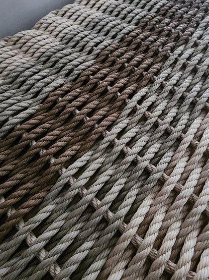 5 Stripe Lobster Rope Mat in Light Tan, Cream, and Brown colors