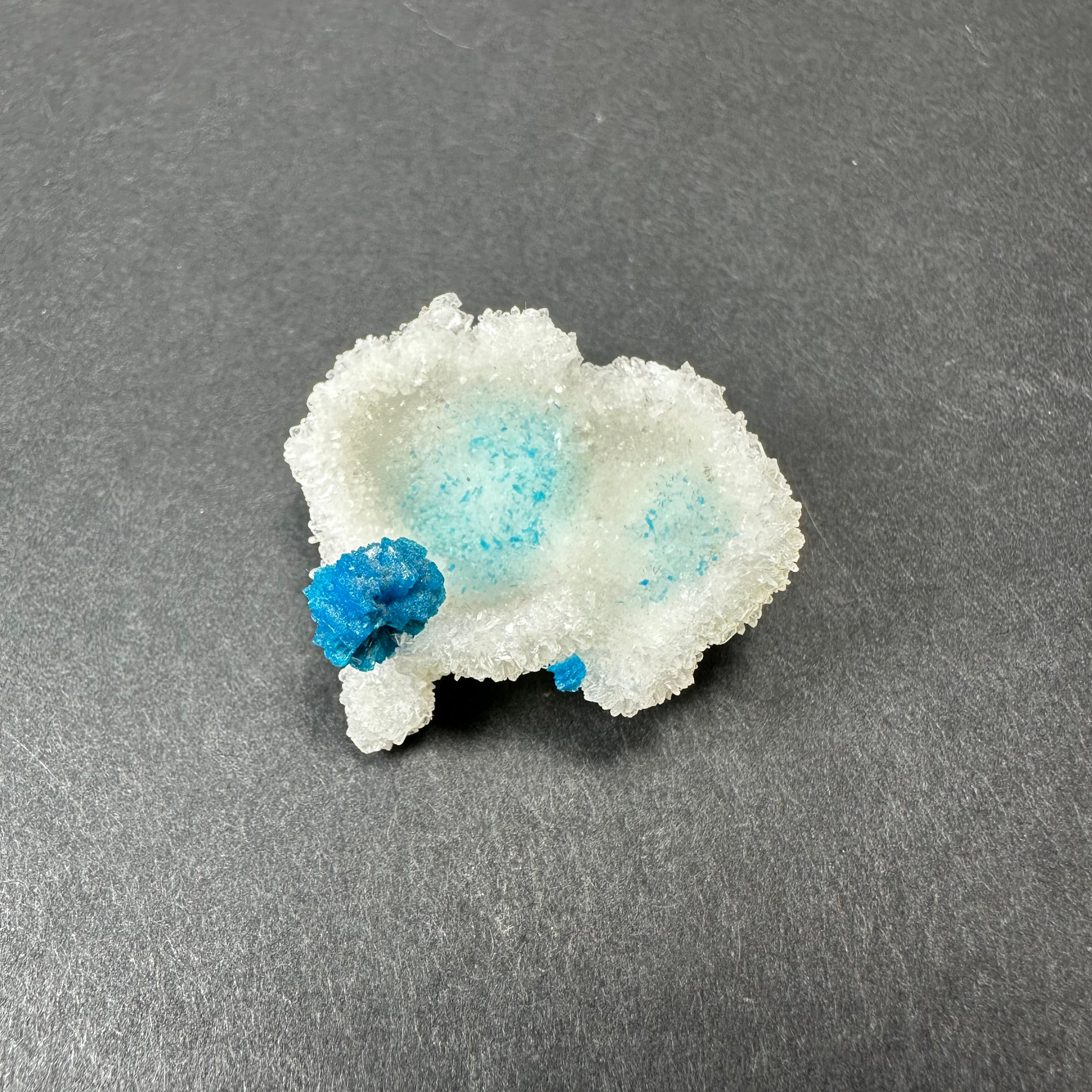 Cavansite Ball 'Floaters' on Stilbite SM from Maharashtra, Pune, India