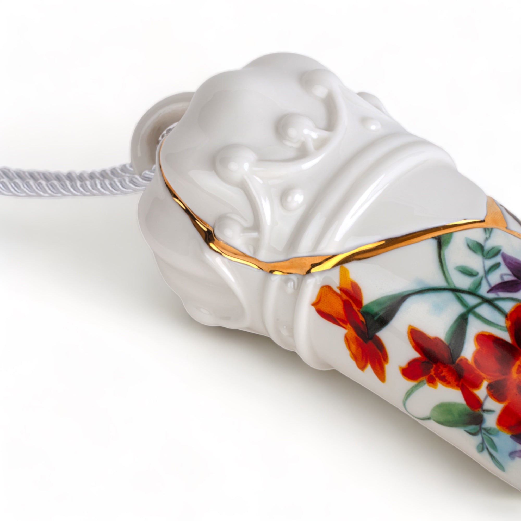 Kintsugy Lucky Horn detail image - Resin Society