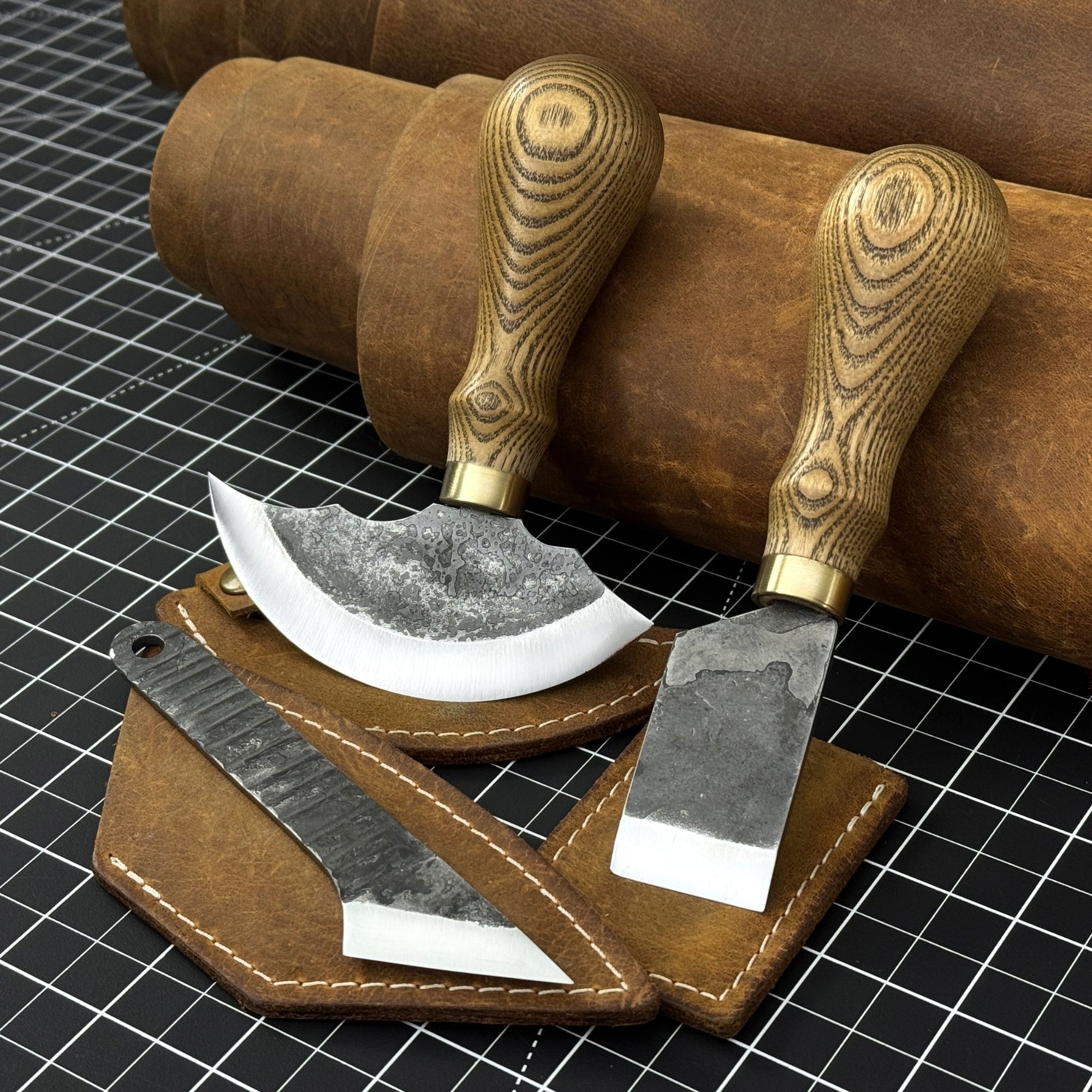 3-Piece Leatherworking Tool Set including Leather Round Knife, Straight Skiving Knife, and Marking Knife Kiridashi