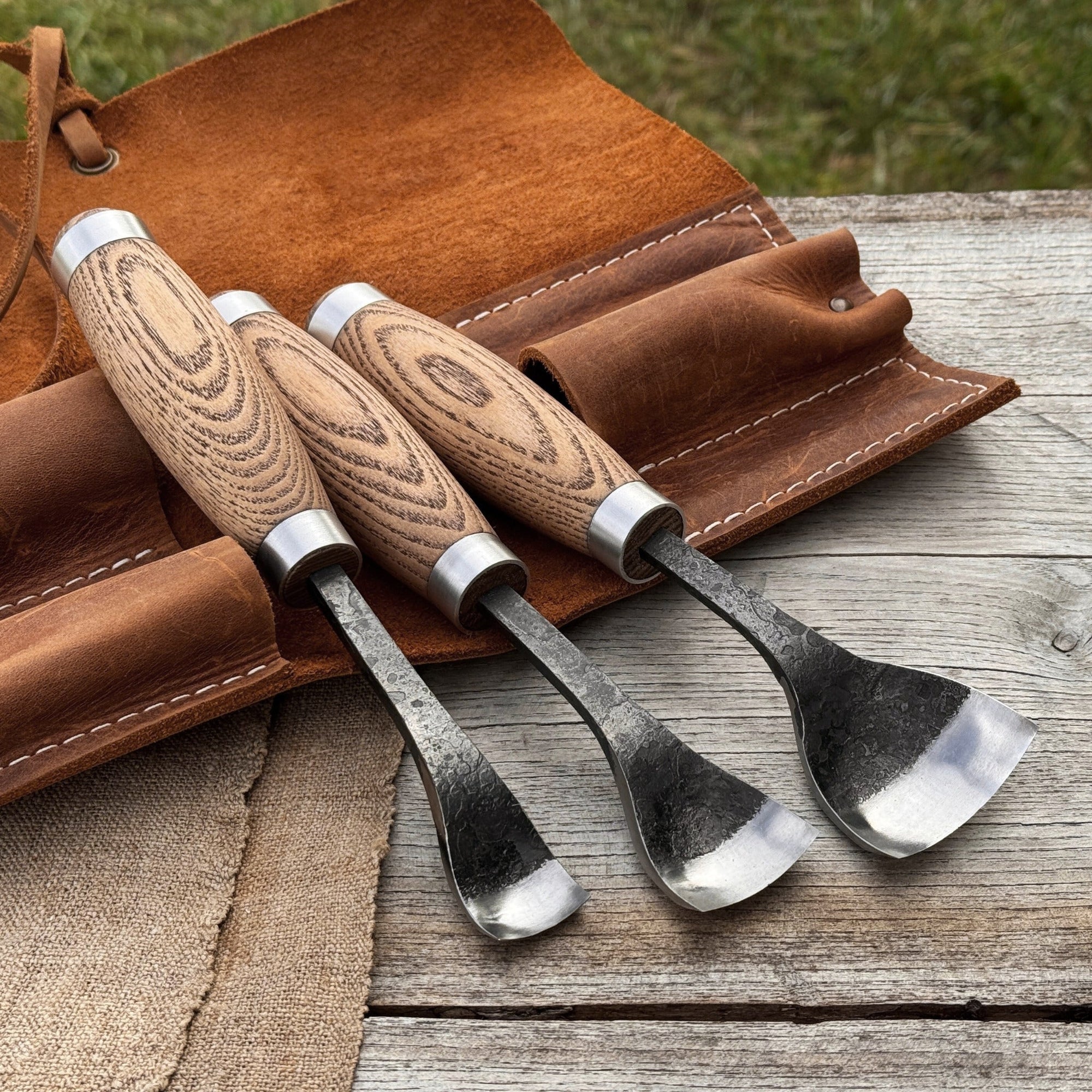 3-Piece Spoon Bent Gouge Set with ergonomic ash wood handles and curved high-carbon steel blades