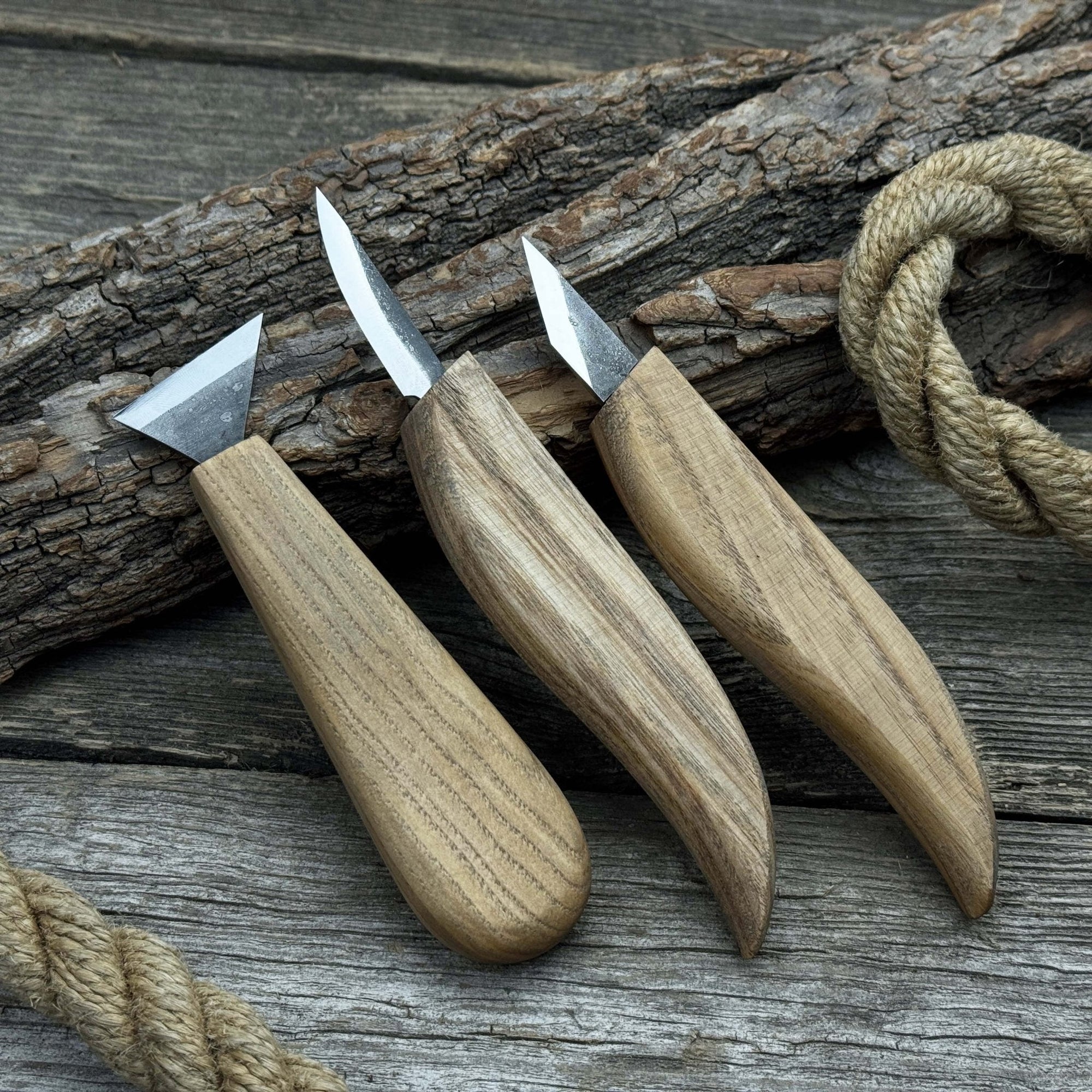 3-Piece Wood Carving Knife Set with hand-forged blades and ash wood handles