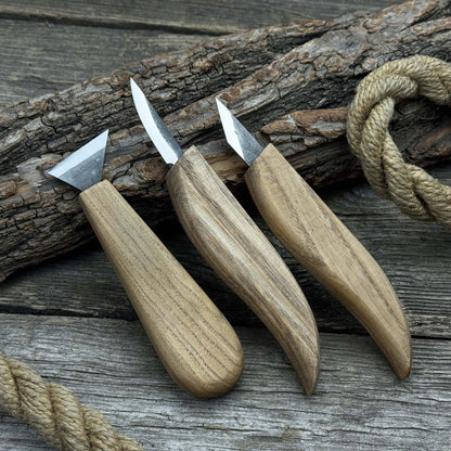 3-Piece Wood Carving Knife Set with hand-forged blades and ash wood handles