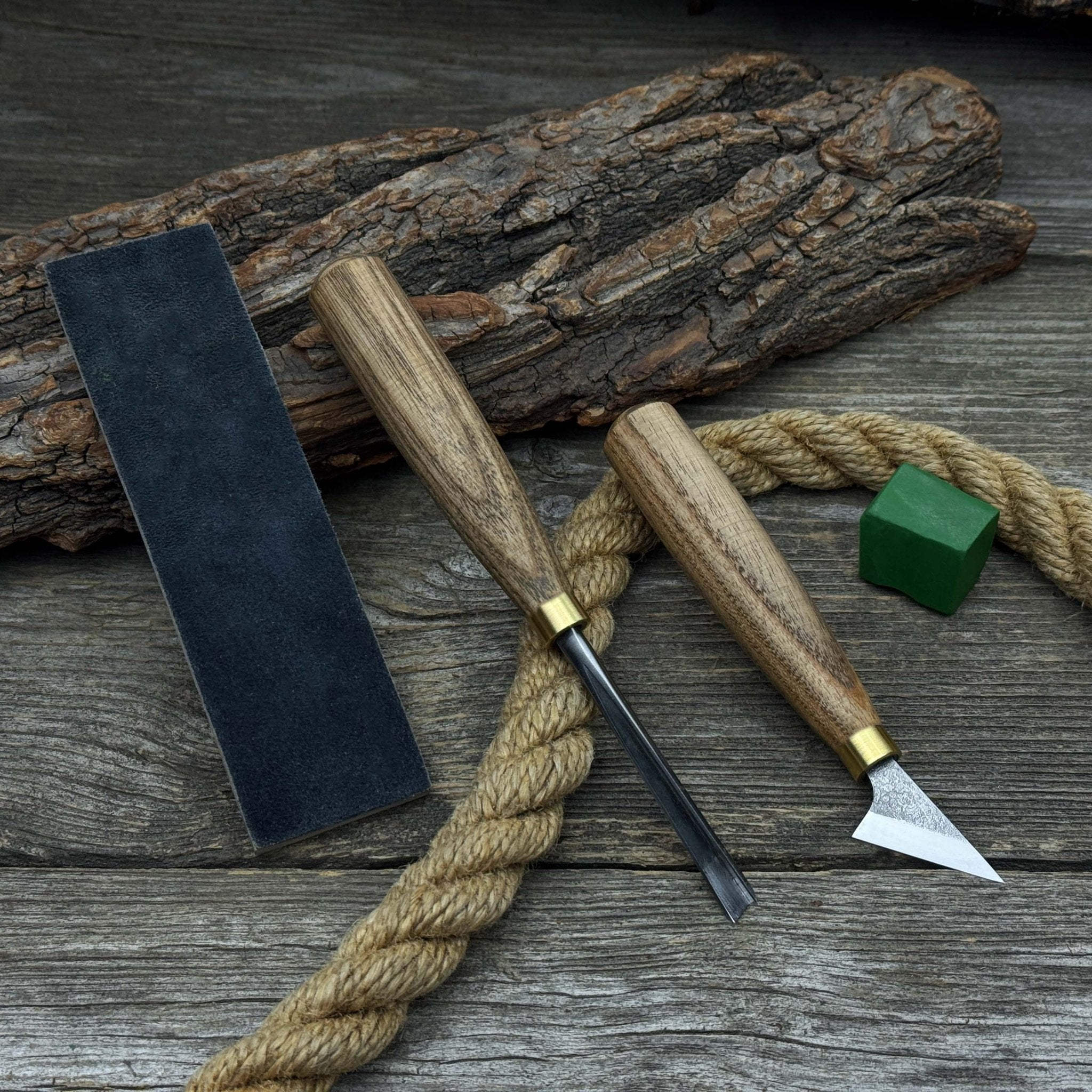 3-piece wood carving tool set with leather case including chip carving knife, V-parting chisel, and leather strop