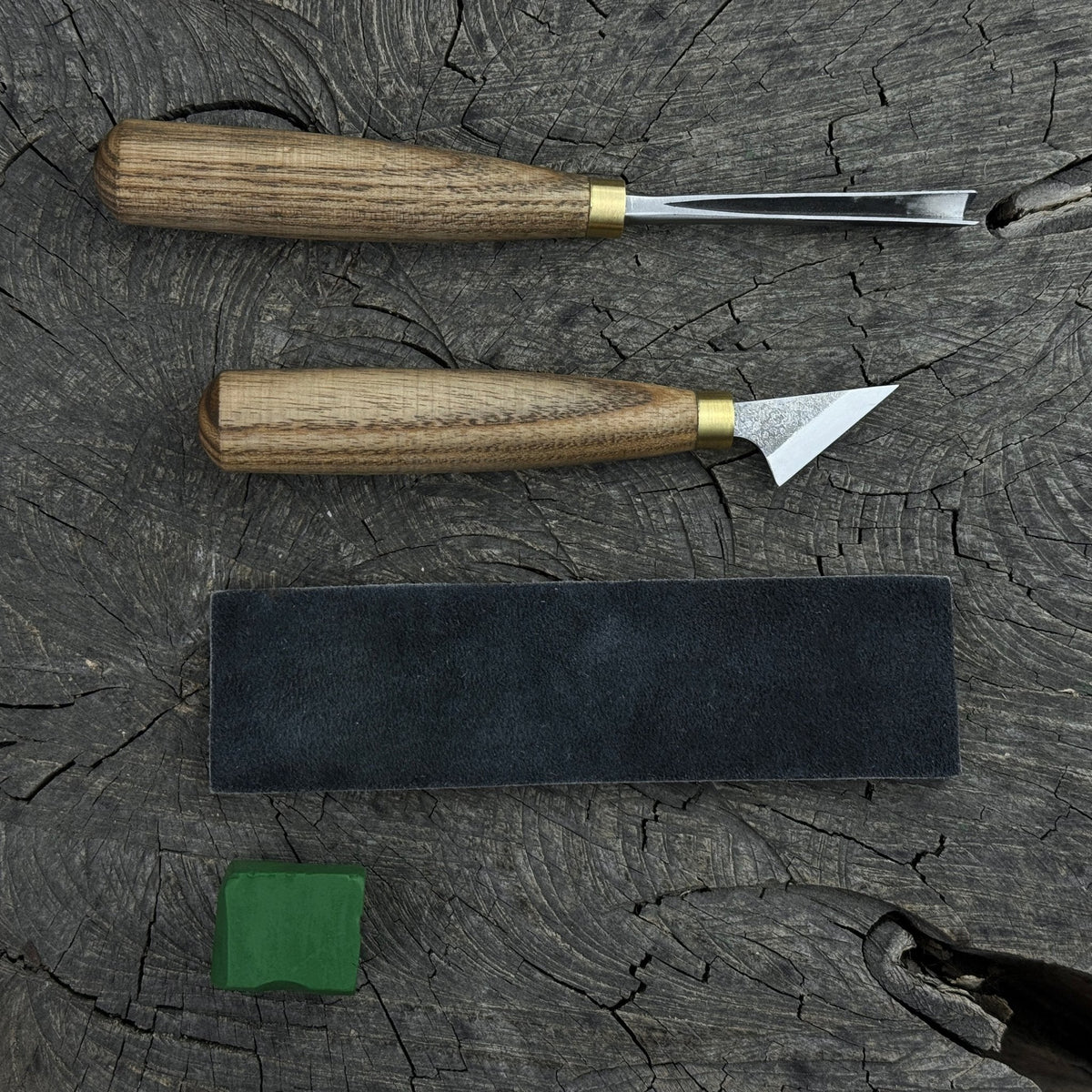 3-piece wood carving tool set with leather strop including chip carving knife and V-parting chisel