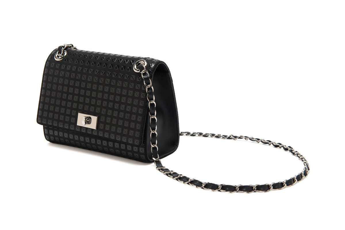 W chain shoulder - Studs by Inden - main product image for Resin Society