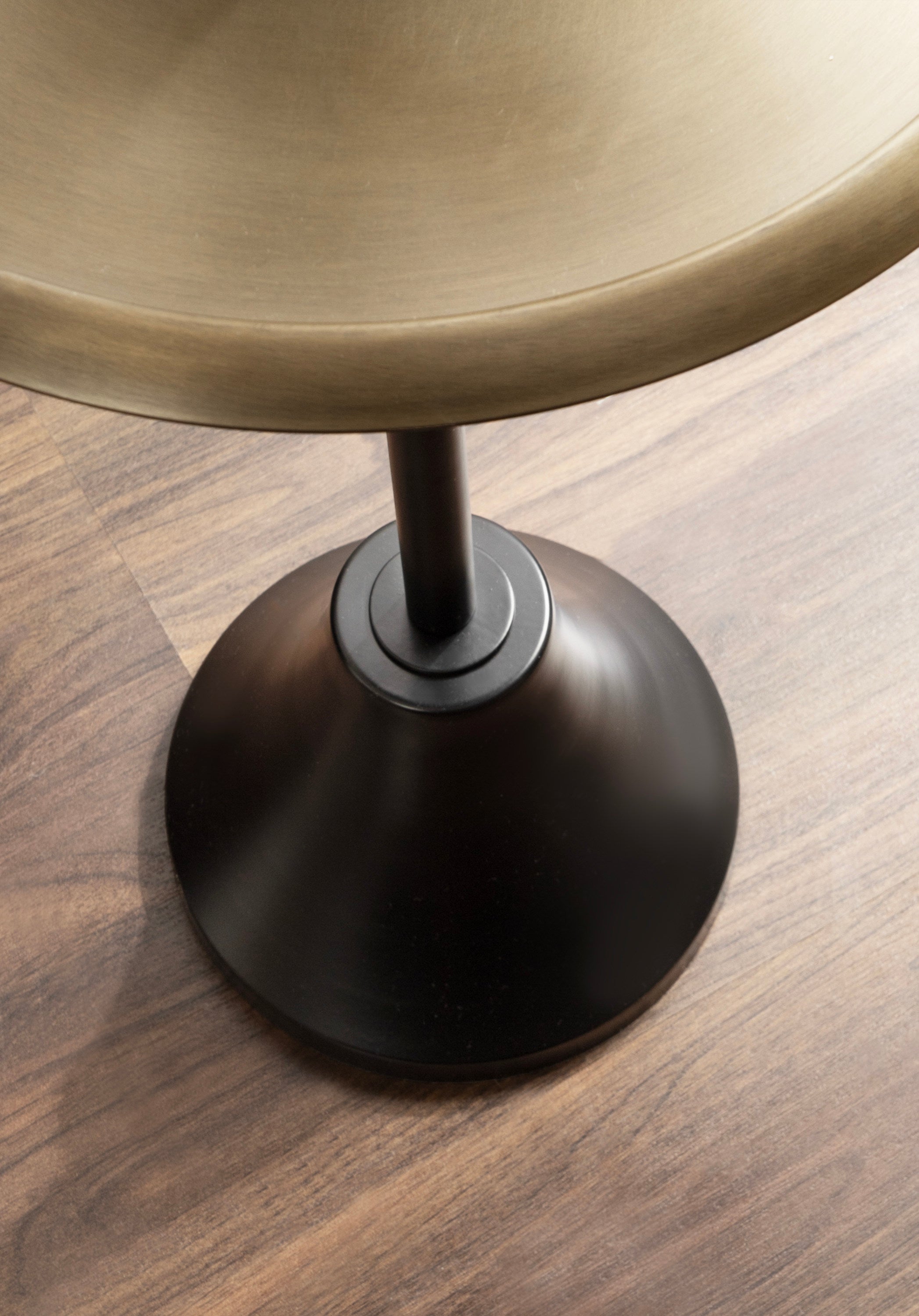 Sanzo Metal Side Table