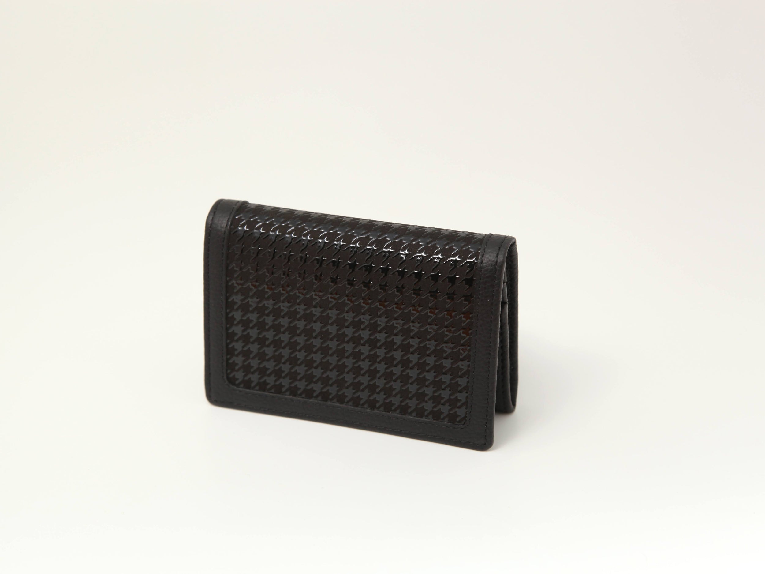 Business Card Case H-23 (HAYATO) in Black x Black with houndstooth lacquer pattern and leather interior by Inden