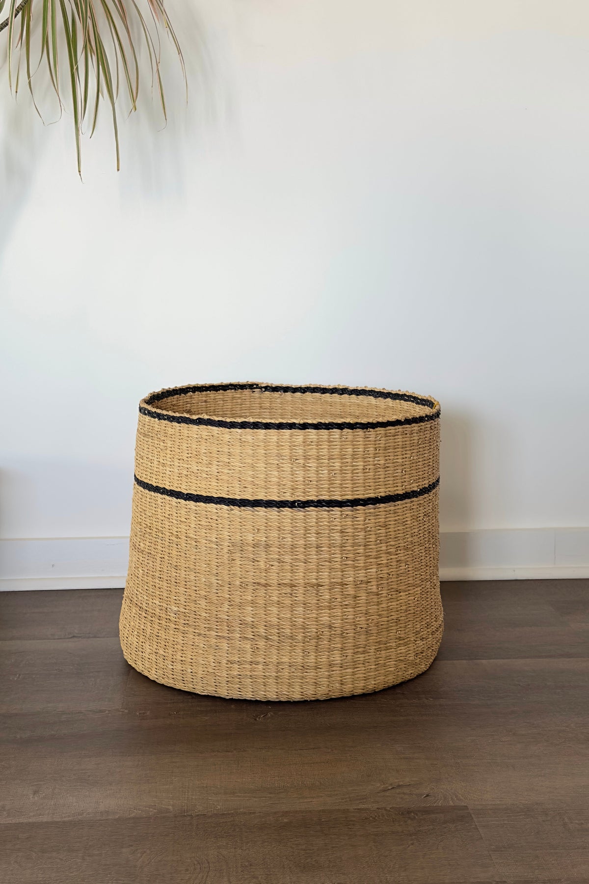 Simple Stripe by Mbare Ltd - product image 5 for Resin Society