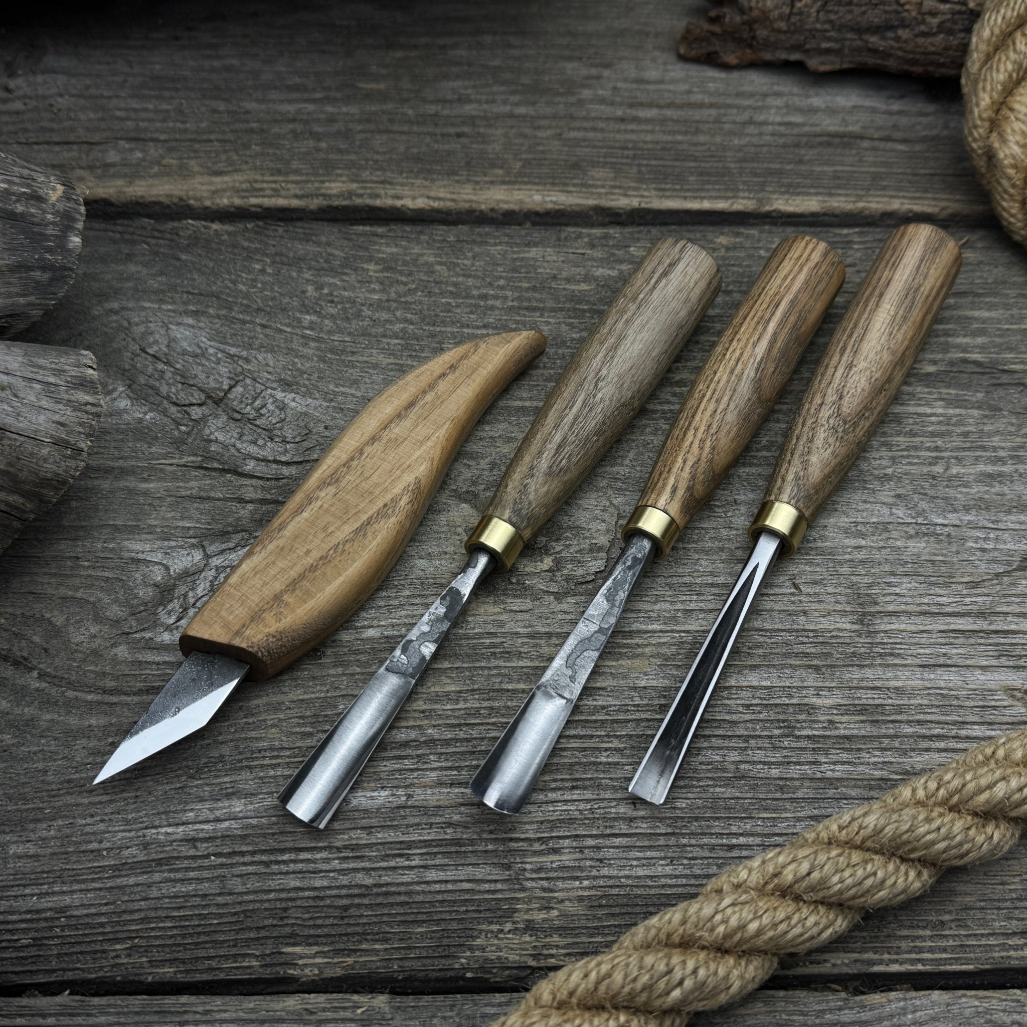 4-Piece Carving Knife, Chisel & Gouge Set with ash wood handles and forged steel blades