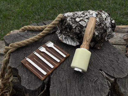 4-piece diamond style leather pricking iron set with leather nylon hammer and leather sheath