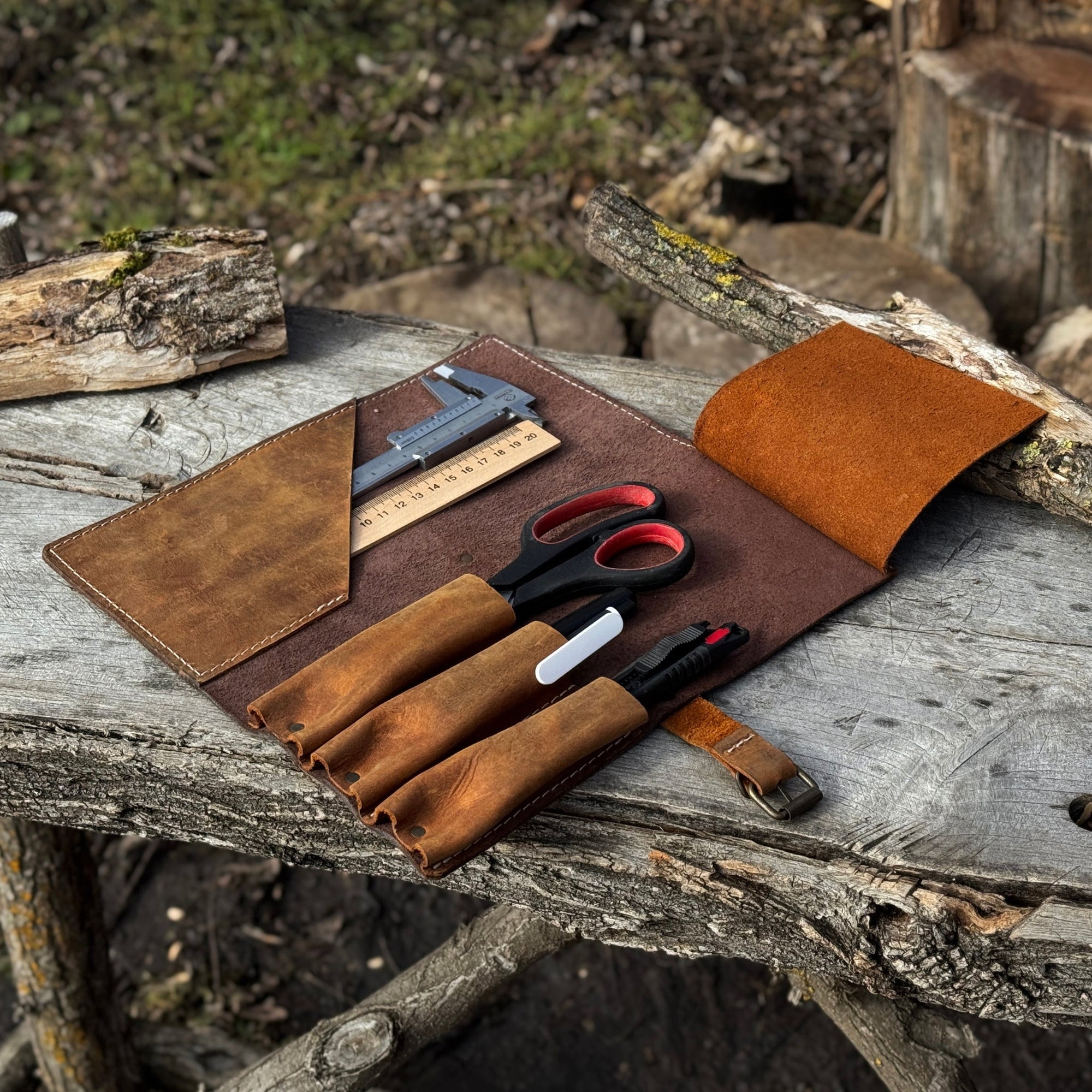 Handcrafted 4 pocket leather tool roll for carving tools by Sharky Forged Steel Tools