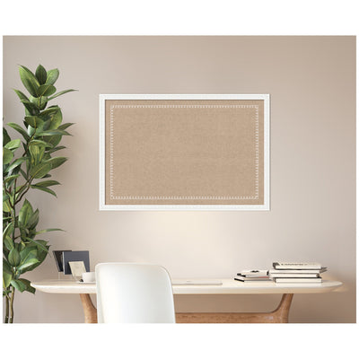Pinboard White Scalloped Edge